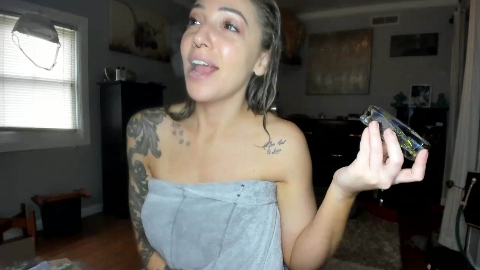 Gallery image thumbnail from Chasten_Lee's myfreecams stream on, 04/18/2023, 13:19 image 1 of 20