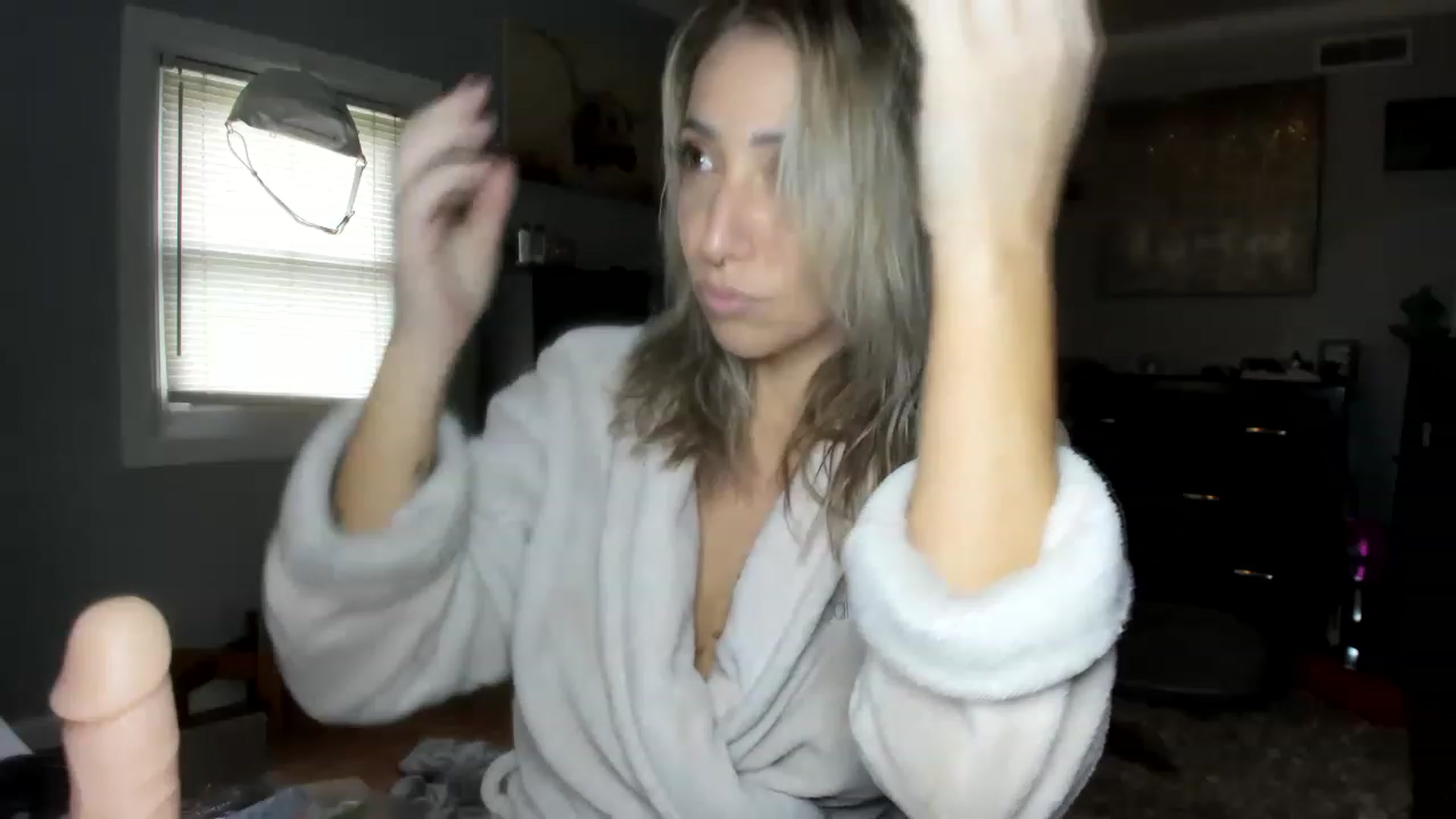 Gallery image thumbnail from Chasten_Lee's myfreecams stream on, 04/18/2023, 14:15 image 15 of 20