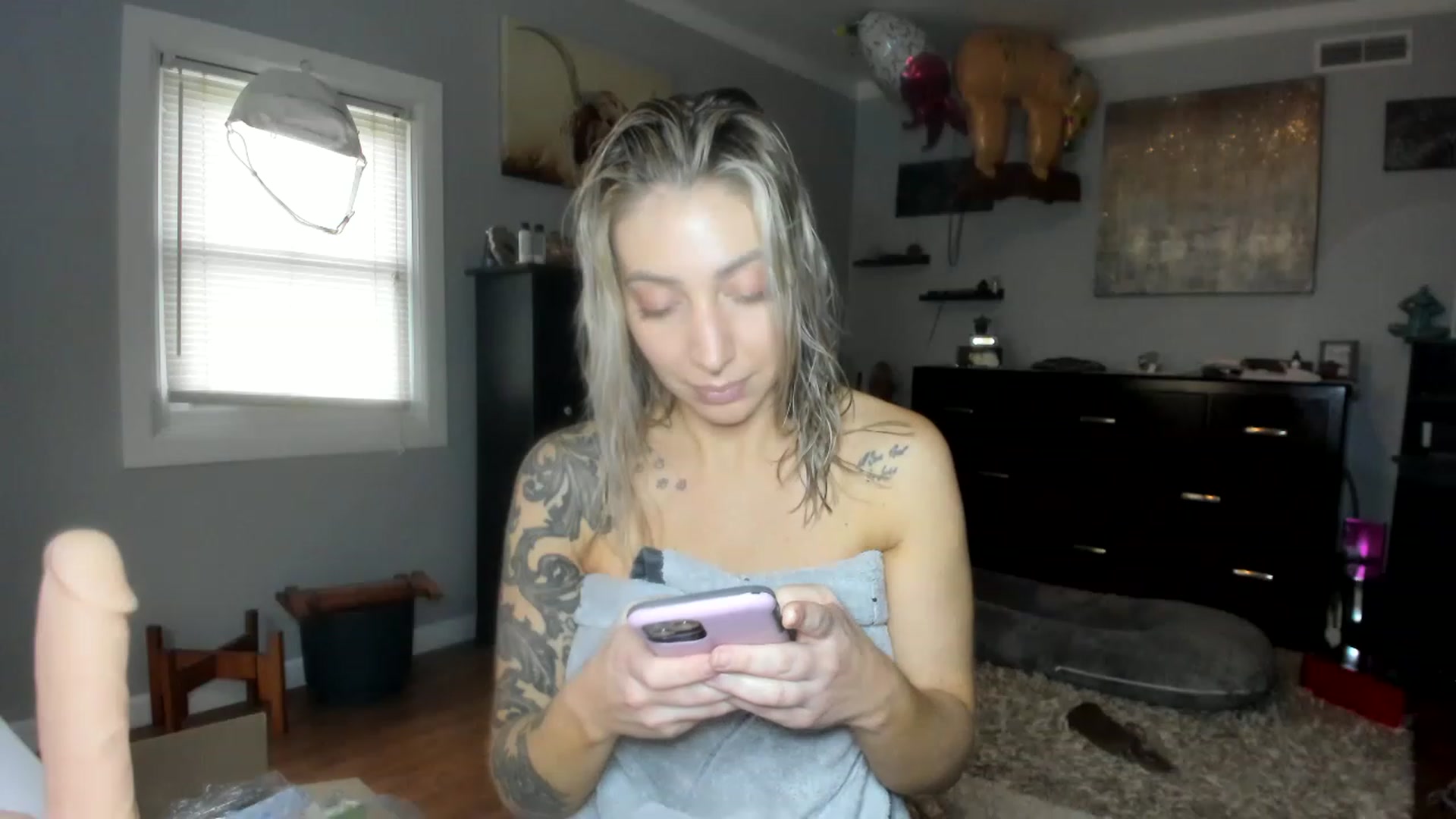 Gallery image thumbnail from Chasten_Lee's myfreecams stream on, 04/18/2023, 14:15 image 2 of 20