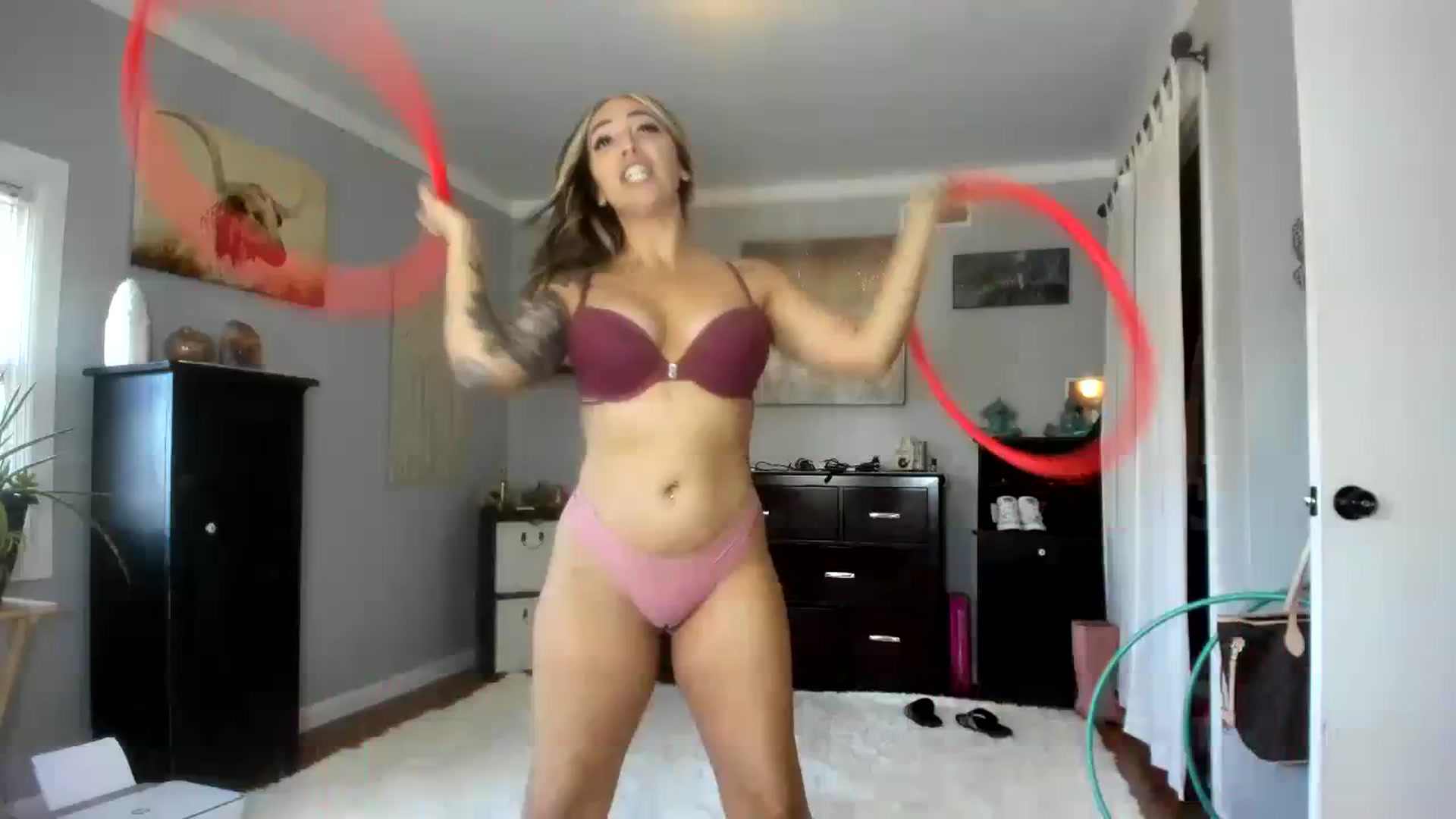 Gallery image thumbnail from Chasten_Lee's myfreecams stream on, 10/02/2023, 15:40 image 1 of 20