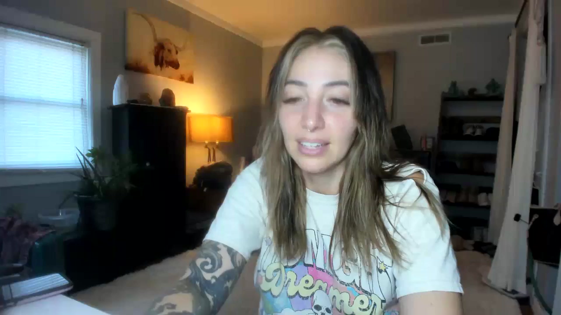 Gallery image thumbnail from Chasten_Lee's myfreecams stream on, 12/06/2023, 16:08 image 3 of 20