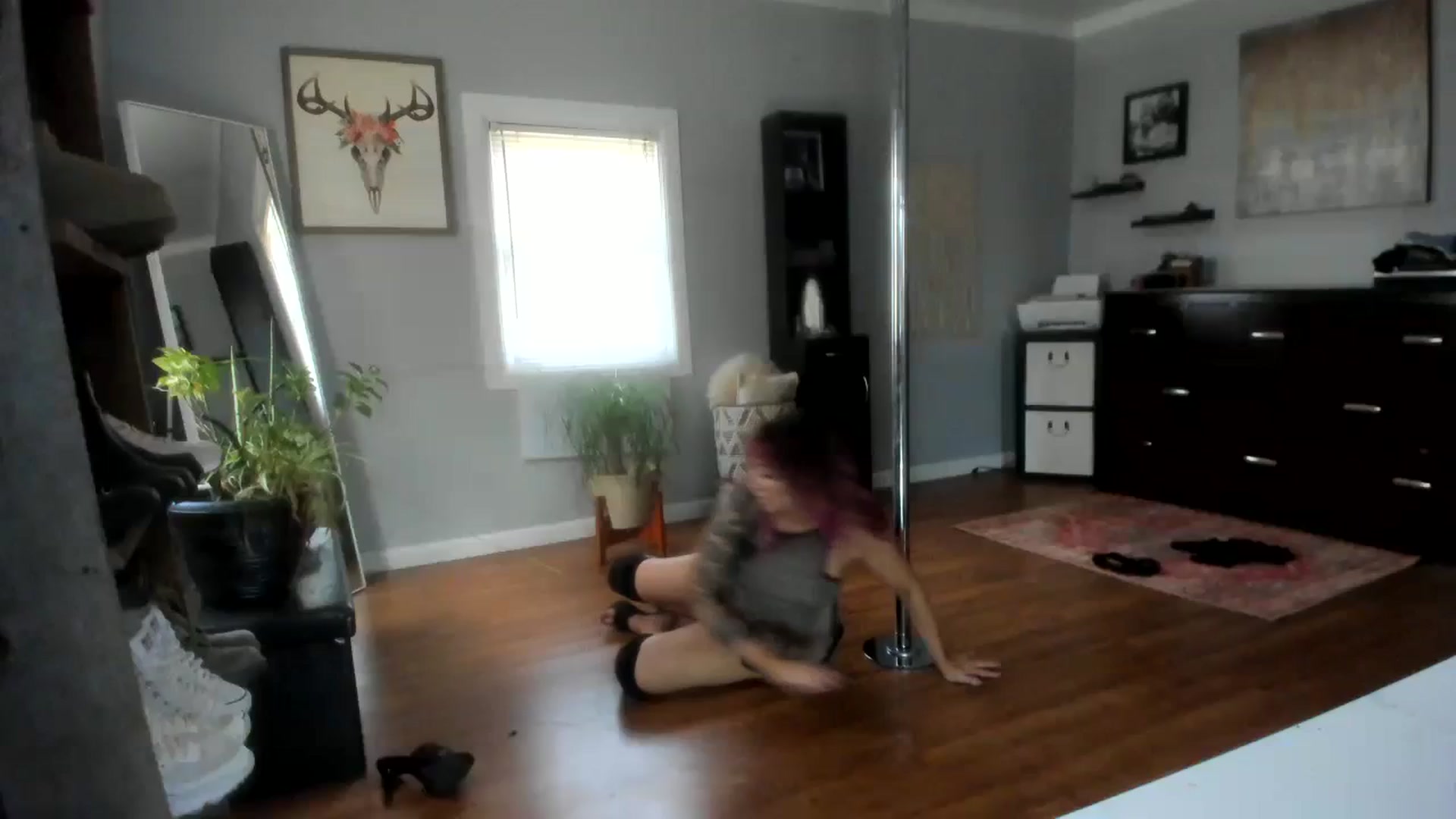 Gallery image thumbnail from Chasten_Lee's myfreecams stream on, 03/04/2024, 19:13 image 5 of 20