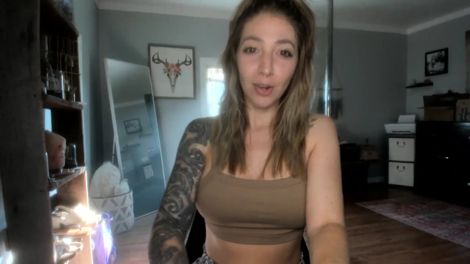 Gallery image thumbnail from Chasten_Lee's myfreecams stream on, 07/26/2024, 12:41 image 2 of 20