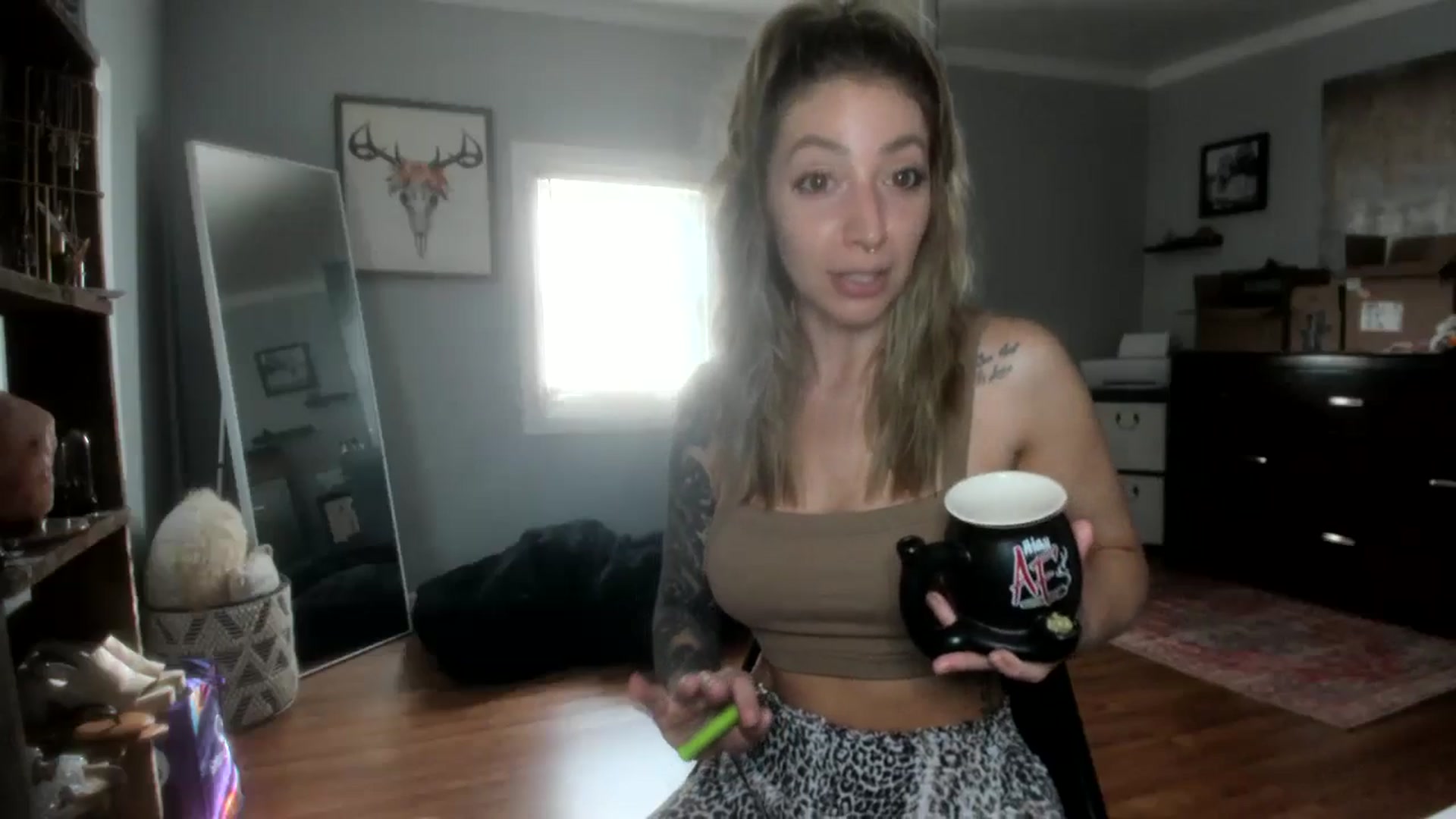 Gallery image thumbnail from Chasten_Lee's myfreecams stream on, 07/26/2024, 12:41 image 12 of 20