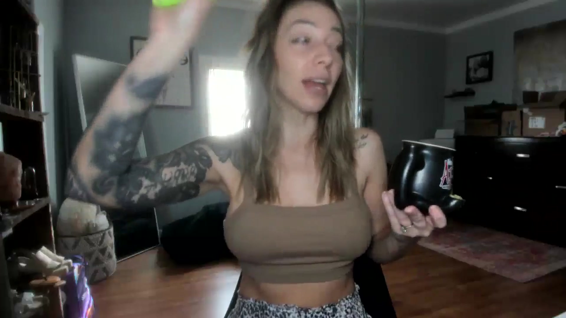 Gallery image thumbnail from Chasten_Lee's myfreecams stream on, 07/26/2024, 12:41 image 11 of 20