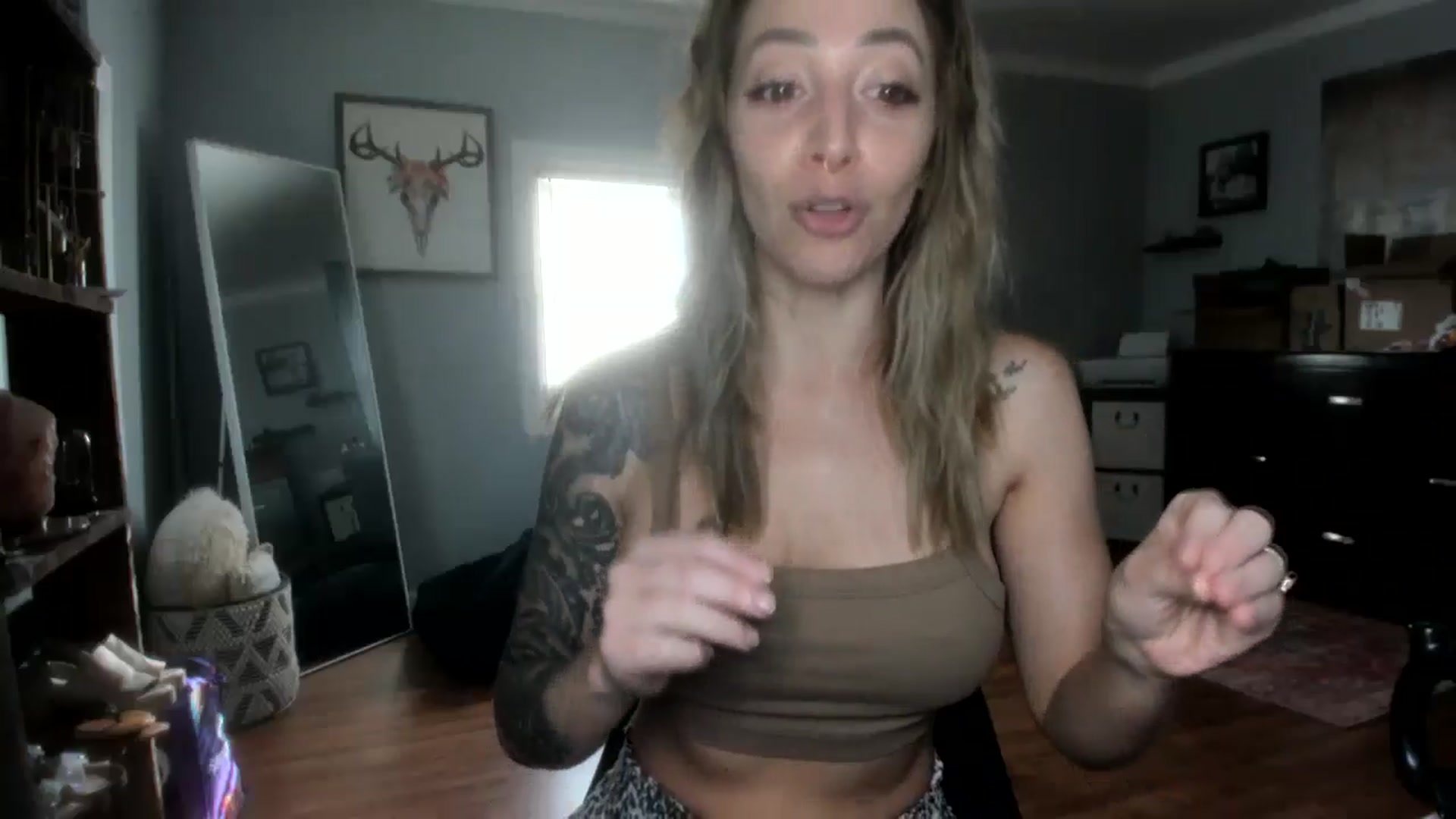 Gallery image thumbnail from Chasten_Lee's myfreecams stream on, 07/26/2024, 12:41 image 10 of 20