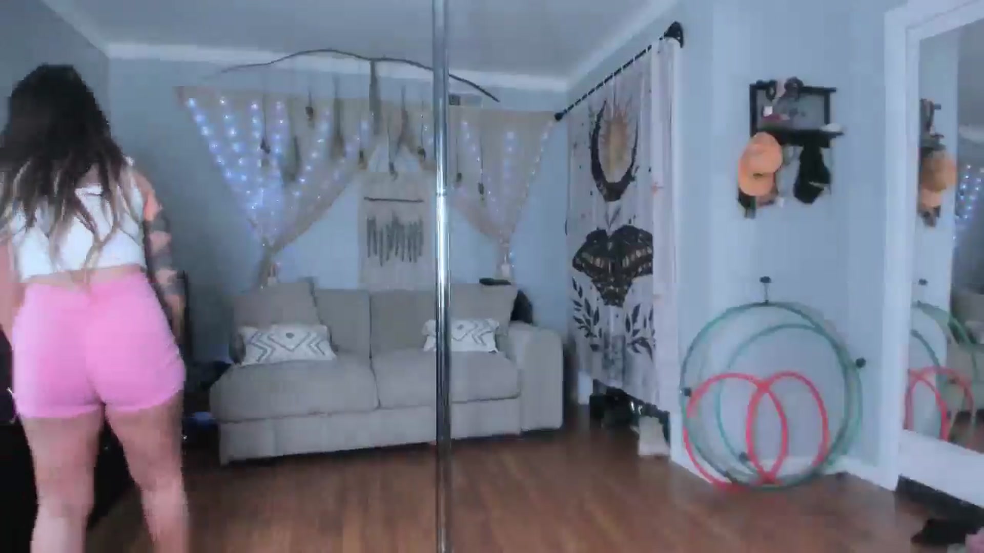 Gallery image thumbnail from Chasten_Lee's myfreecams stream on, 06/27/2025, 14:39 image 10 of 20
