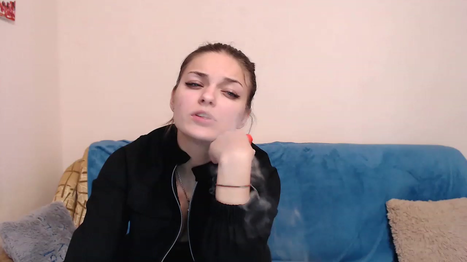 Gallery image thumbnail from Chaynea's myfreecams stream on, 12/02/2022, 10:28 image 17 of 20