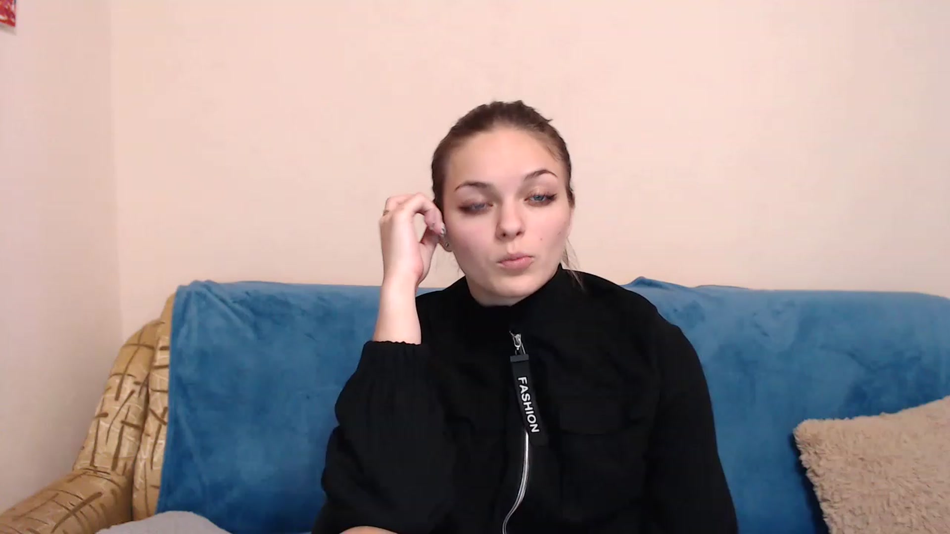 Gallery image thumbnail from Chaynea's myfreecams stream on, 12/02/2022, 11:46 image 9 of 20