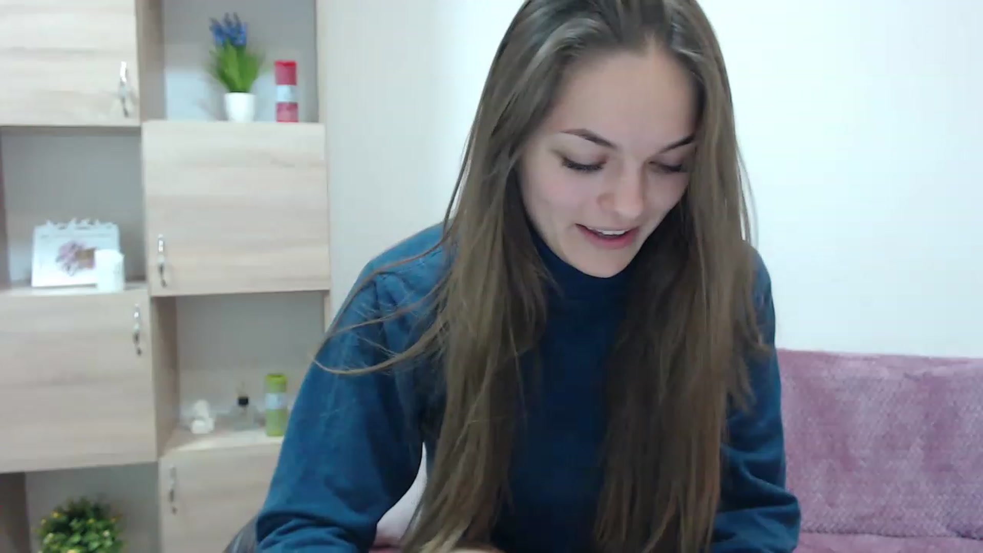 Gallery image thumbnail from Chaynea's myfreecams stream on, 12/03/2022, 12:10 image 12 of 20