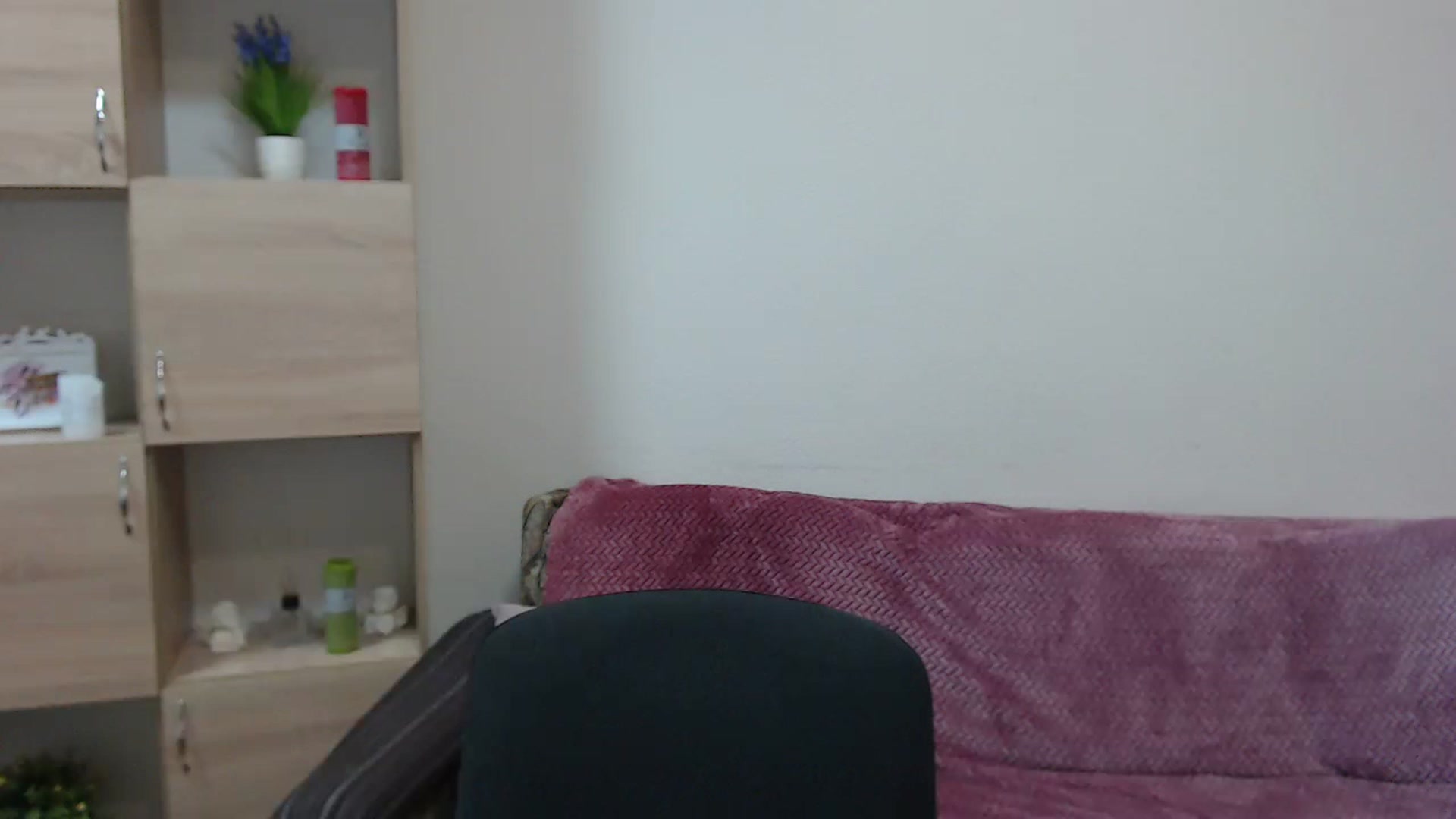 Gallery image thumbnail from Chaynea's myfreecams stream on, 12/03/2022, 12:10 image 18 of 20
