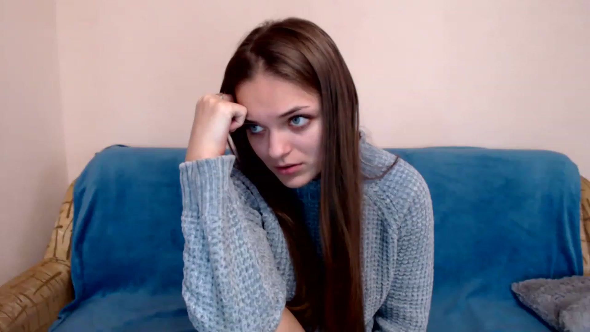 Gallery image thumbnail from Chaynea's myfreecams stream on, 12/04/2022, 09:23 image 11 of 20
