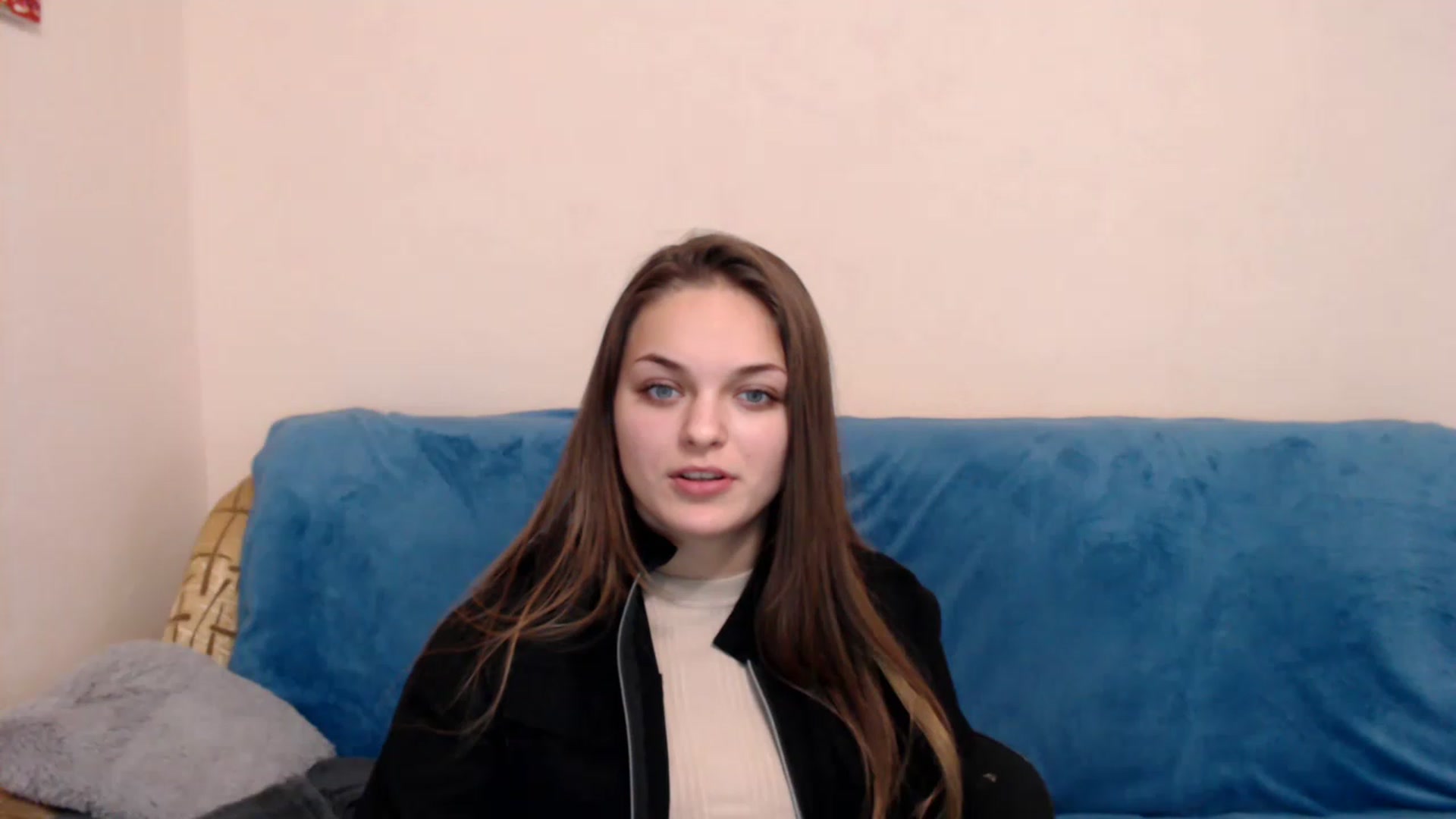 Gallery image thumbnail from Chaynea's myfreecams stream on, 12/08/2022, 09:25 image 13 of 20