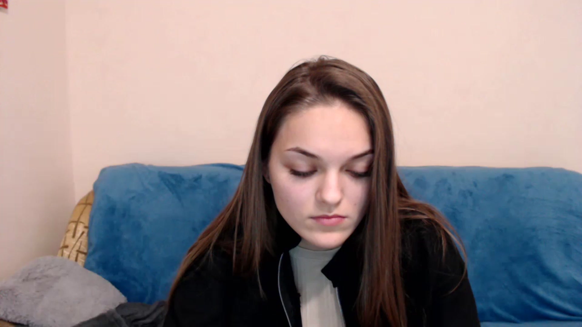 Gallery image thumbnail from Chaynea's myfreecams stream on, 12/08/2022, 10:17 image 1 of 20
