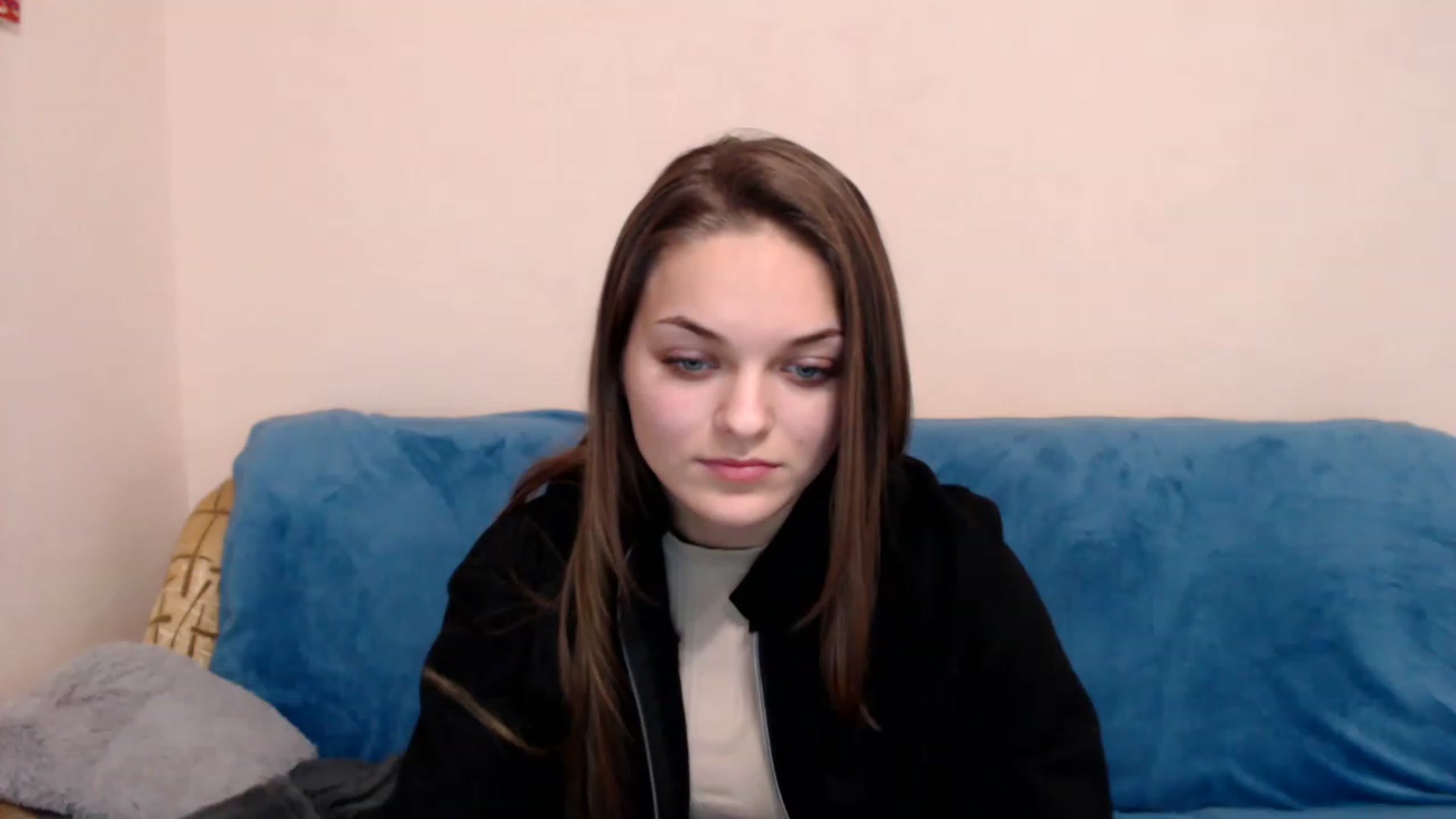 Gallery image thumbnail from Chaynea's myfreecams stream on, 12/08/2022, 10:17 image 5 of 20