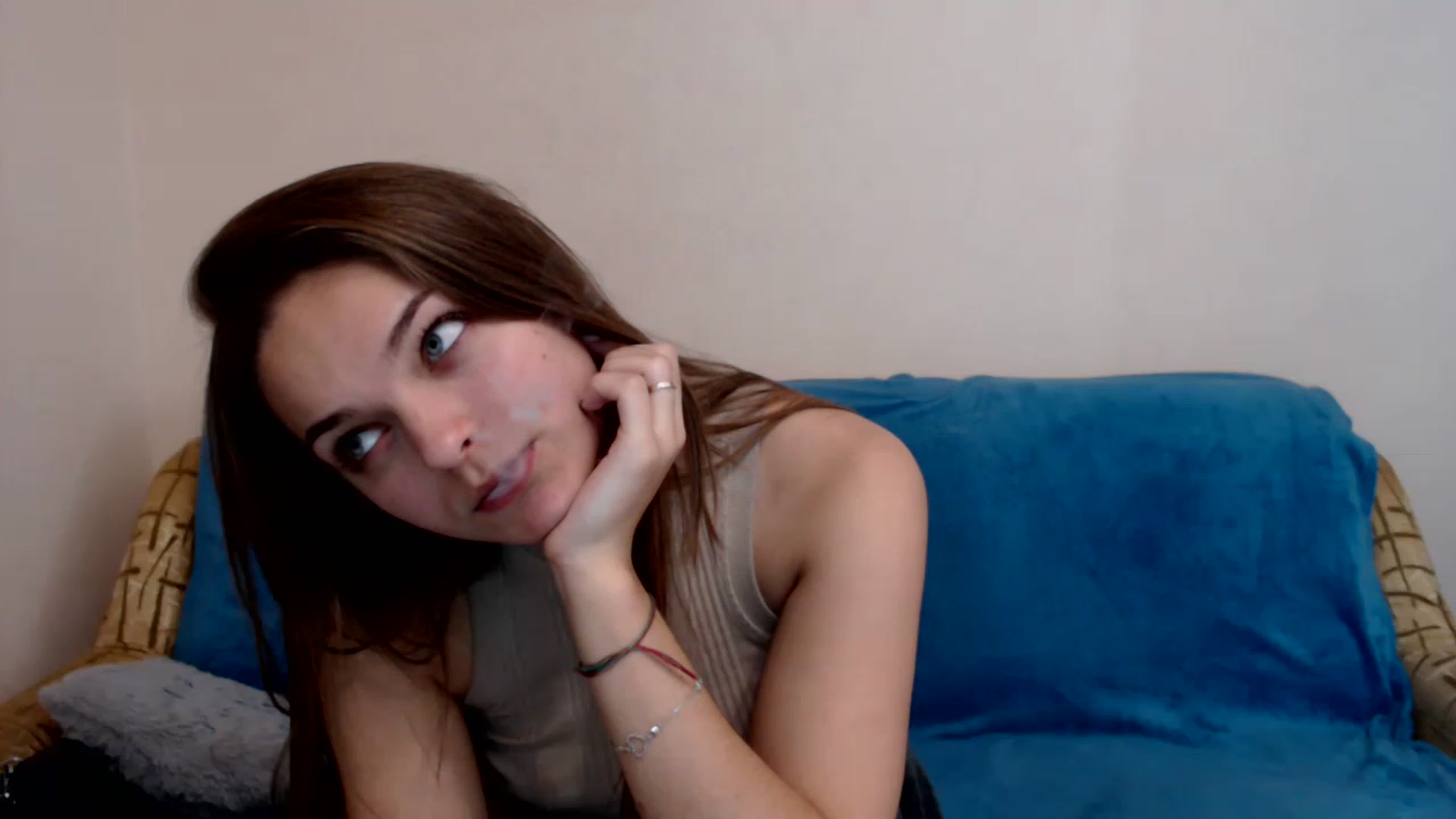 Gallery image thumbnail from Chaynea's myfreecams stream on, 12/10/2022, 12:08 image 6 of 20