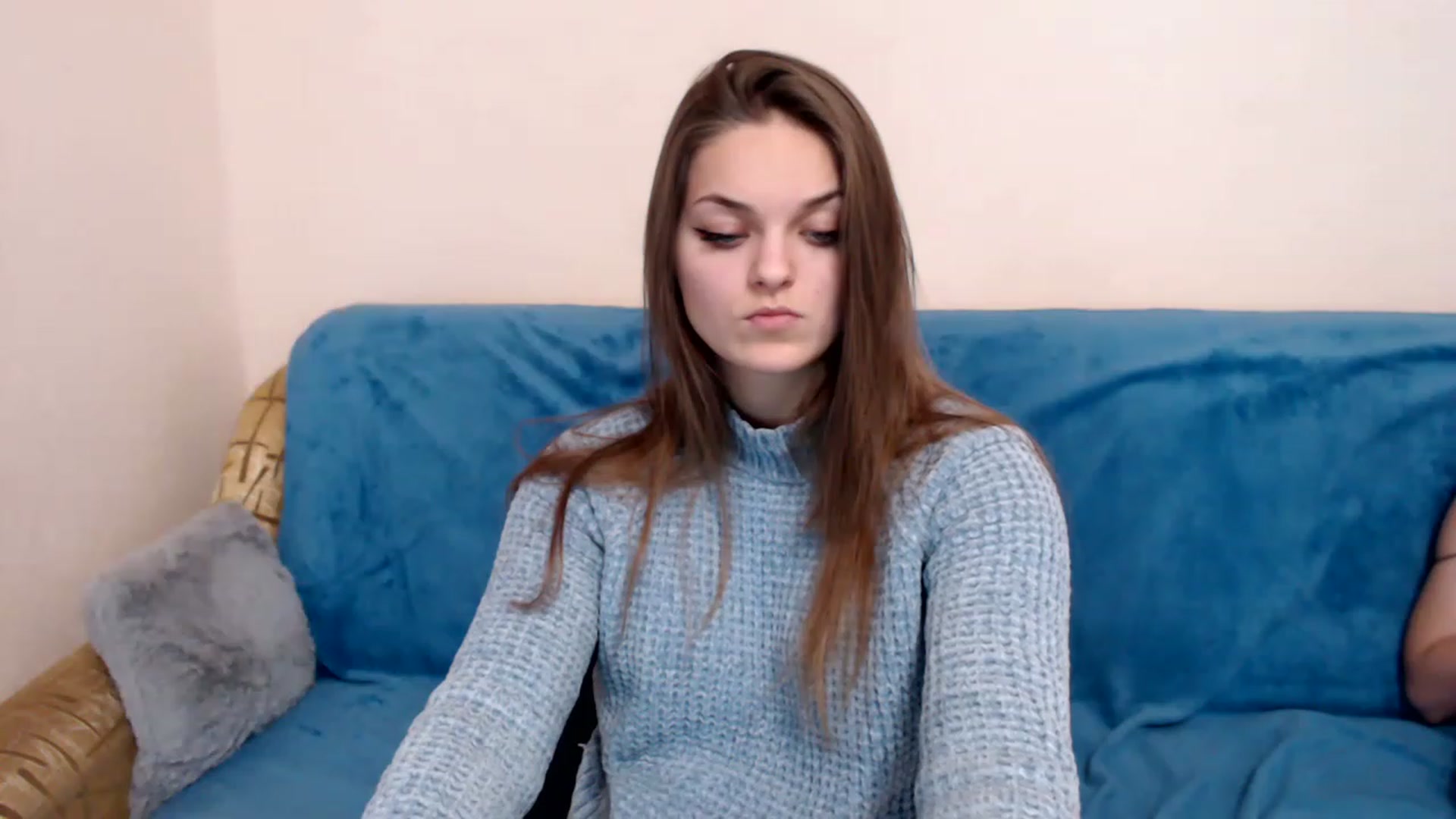 Gallery image thumbnail from Chaynea's myfreecams stream on, 12/15/2022, 10:21 image 16 of 20
