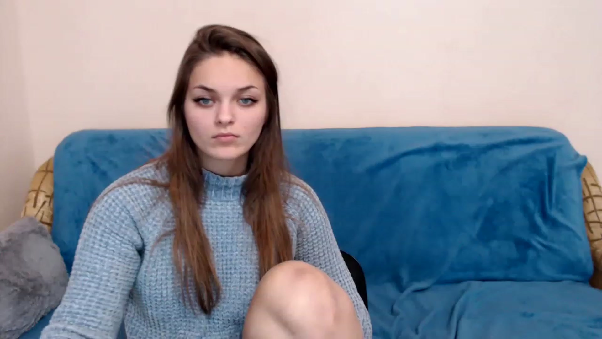 Gallery image thumbnail from Chaynea's myfreecams stream on, 12/15/2022, 10:21 image 6 of 20