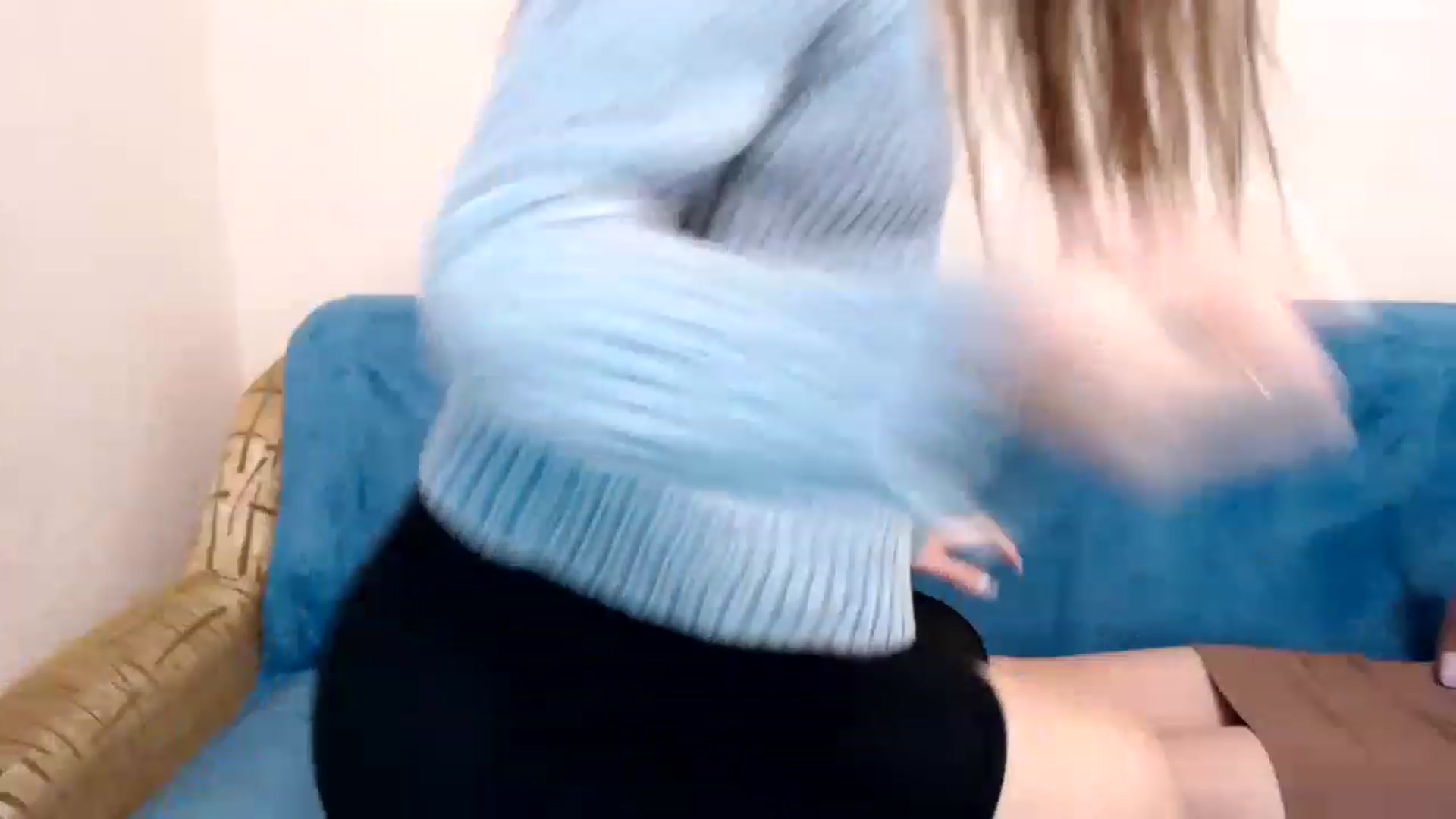 Gallery image thumbnail from Chaynea's myfreecams stream on, 12/15/2022, 10:21 image 20 of 20