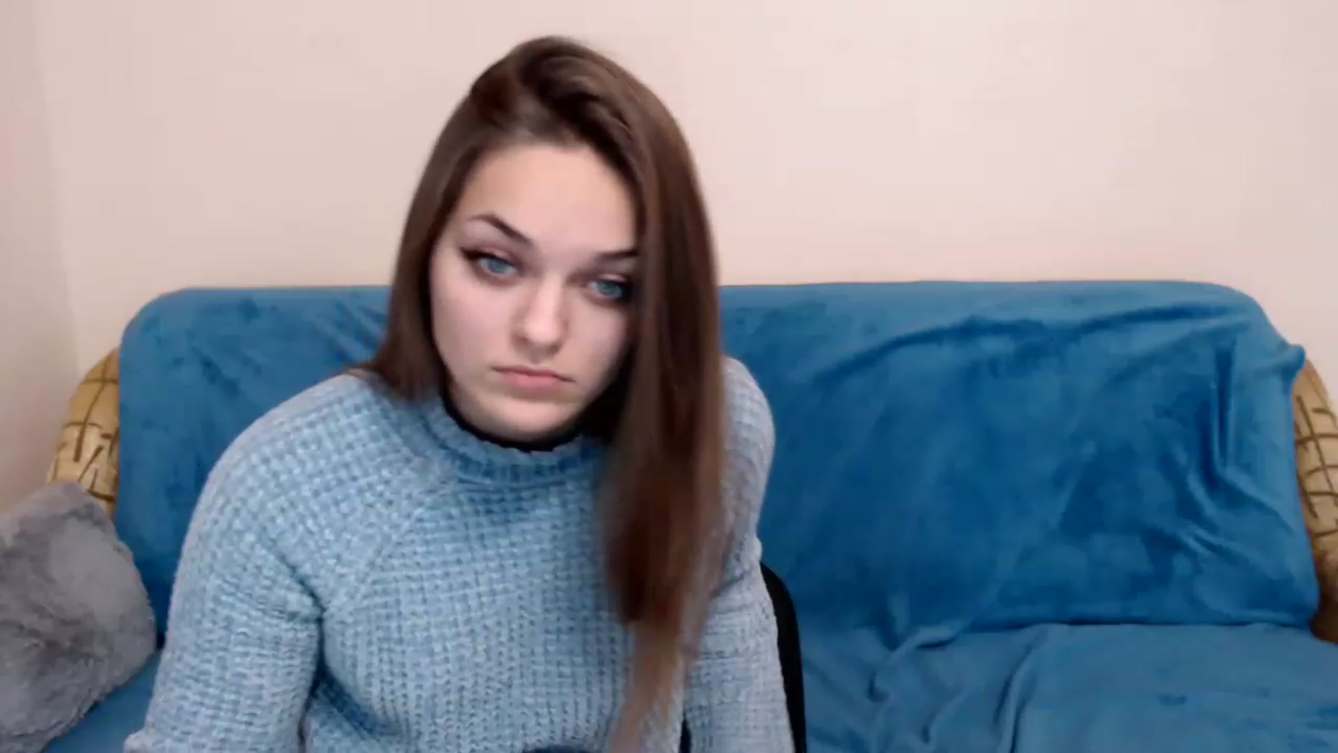 Gallery image thumbnail from Chaynea's myfreecams stream on, 12/15/2022, 10:21 image 12 of 20