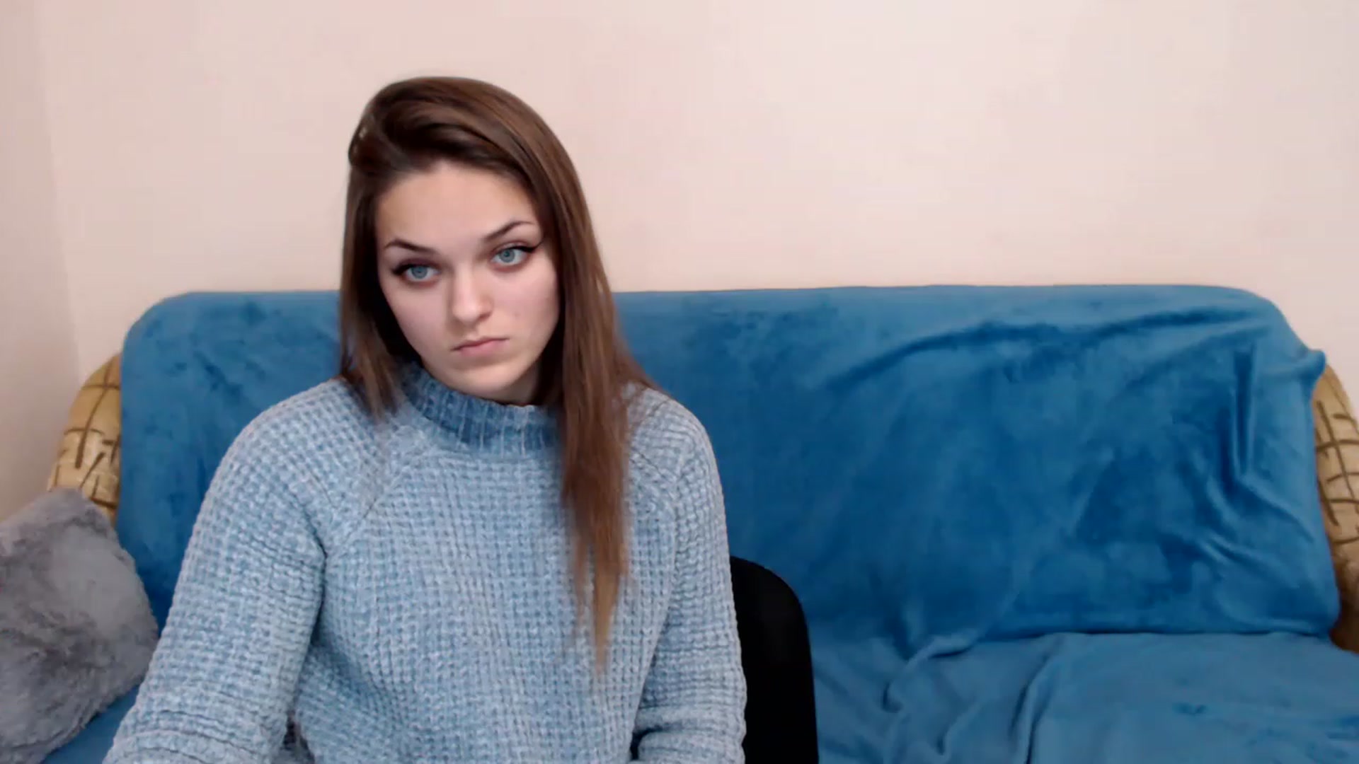 Gallery image thumbnail from Chaynea's myfreecams stream on, 12/15/2022, 10:21 image 13 of 20