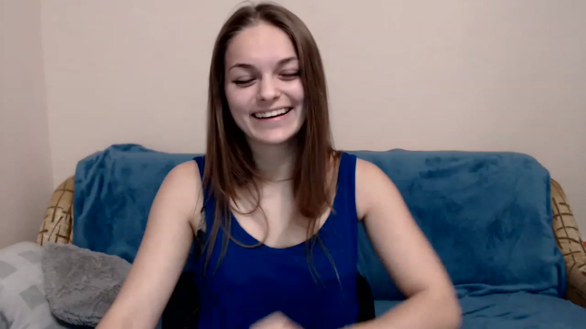 Gallery image thumbnail from Chaynea's myfreecams stream on, 12/17/2022, 12:14 image 3 of 20