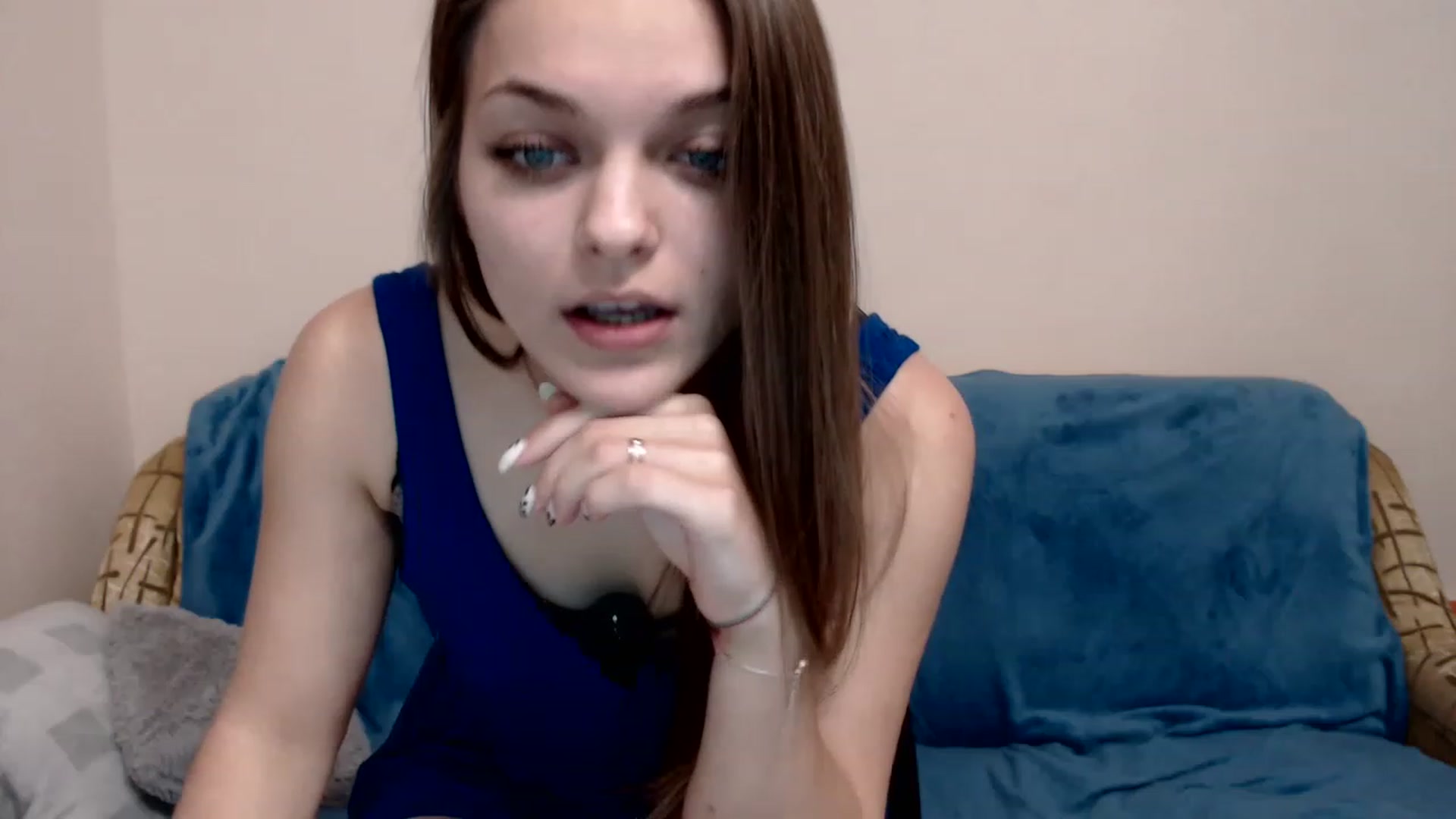 Gallery image thumbnail from Chaynea's myfreecams stream on, 12/17/2022, 12:14 image 8 of 20