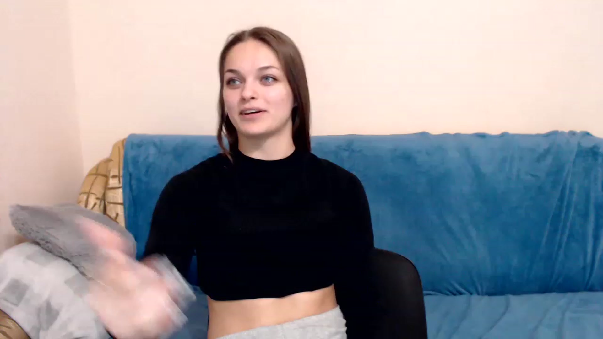 Gallery image thumbnail from Chaynea's myfreecams stream on, 12/18/2022, 10:50 image 4 of 20