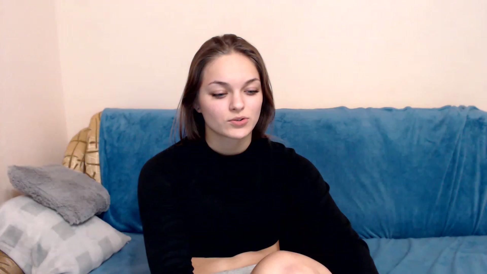 Gallery image thumbnail from Chaynea's myfreecams stream on, 12/18/2022, 10:50 image 1 of 20