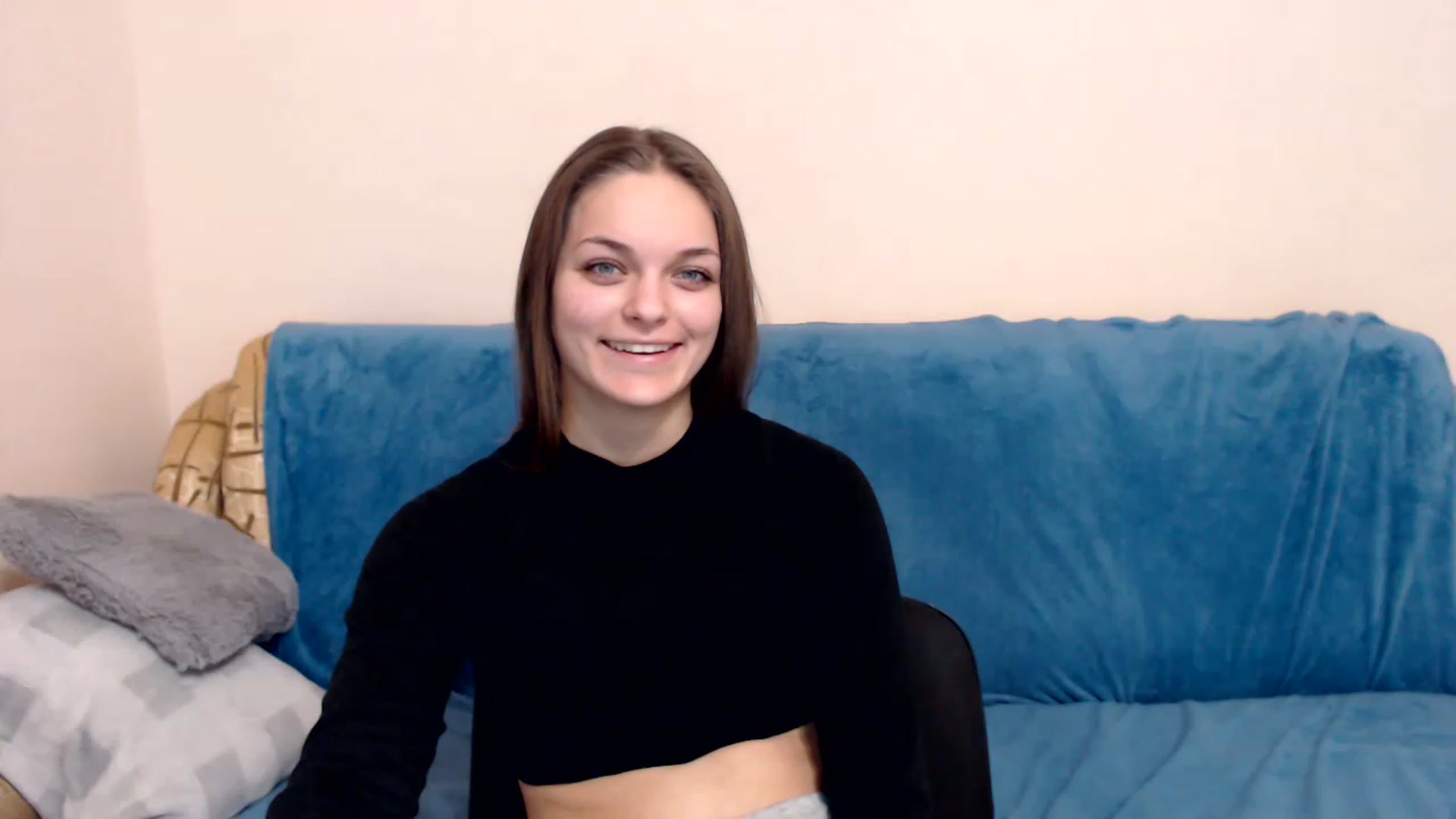 Gallery image thumbnail from Chaynea's myfreecams stream on, 12/18/2022, 11:30 image 6 of 20