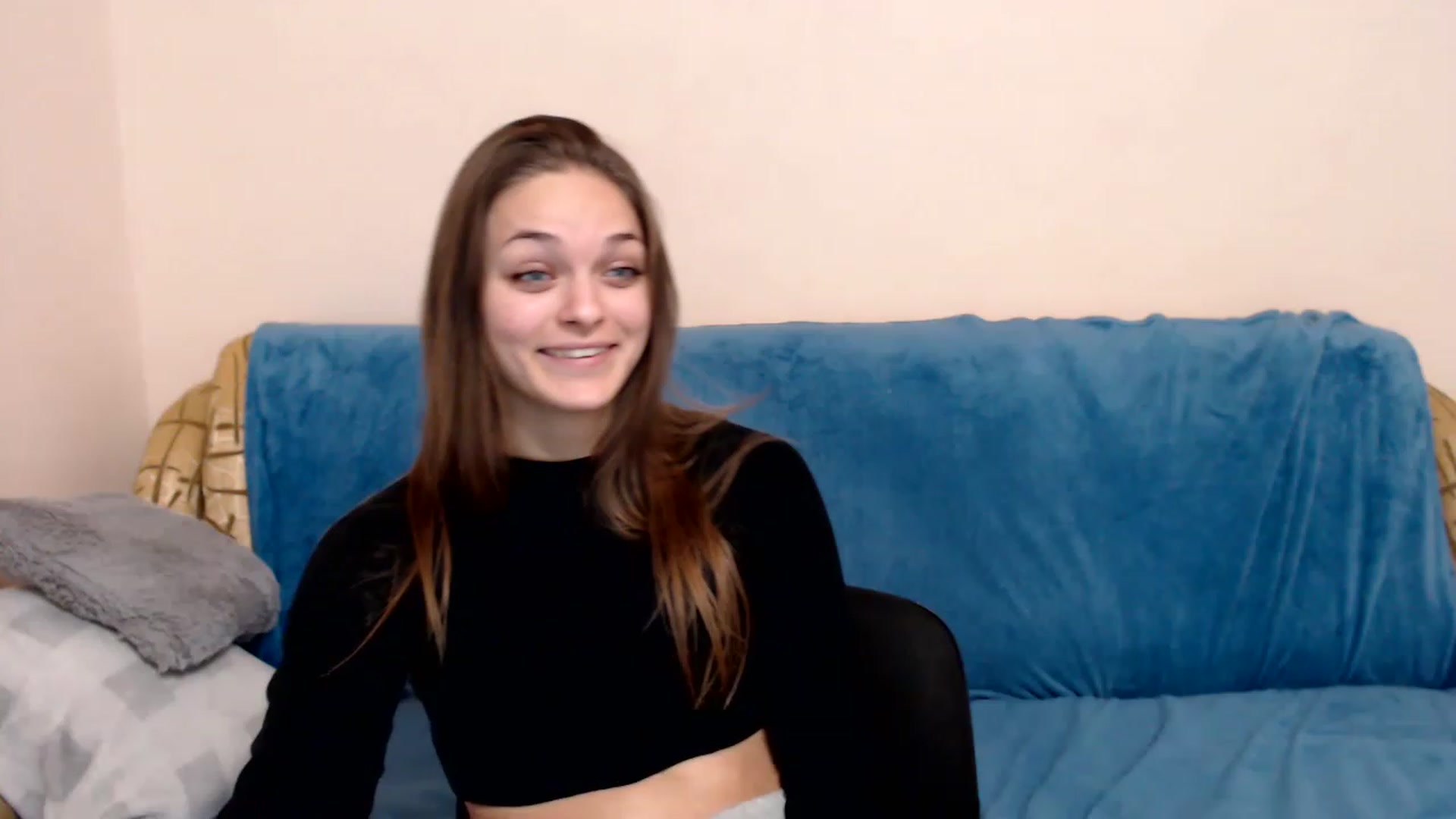 Gallery image thumbnail from Chaynea's myfreecams stream on, 12/18/2022, 12:02 image 1 of 20