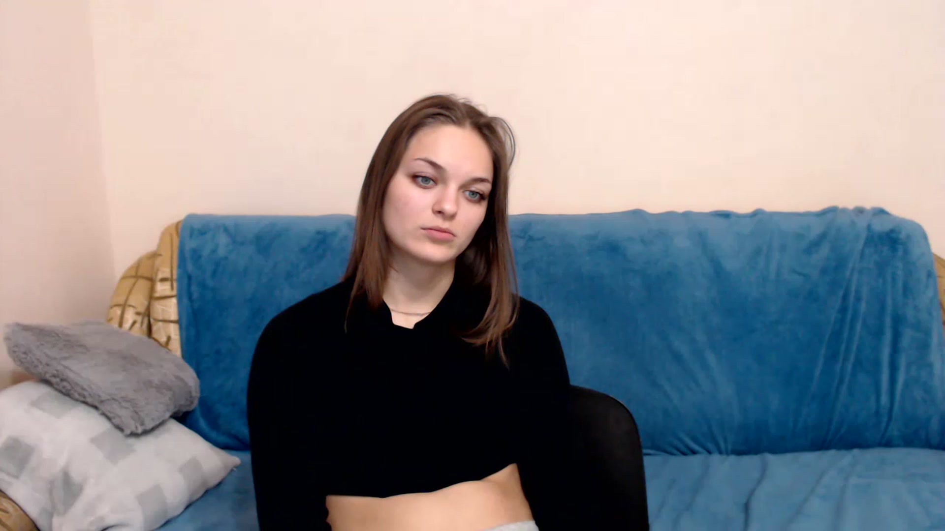 Gallery image thumbnail from Chaynea's myfreecams stream on, 12/18/2022, 12:29 image 15 of 20