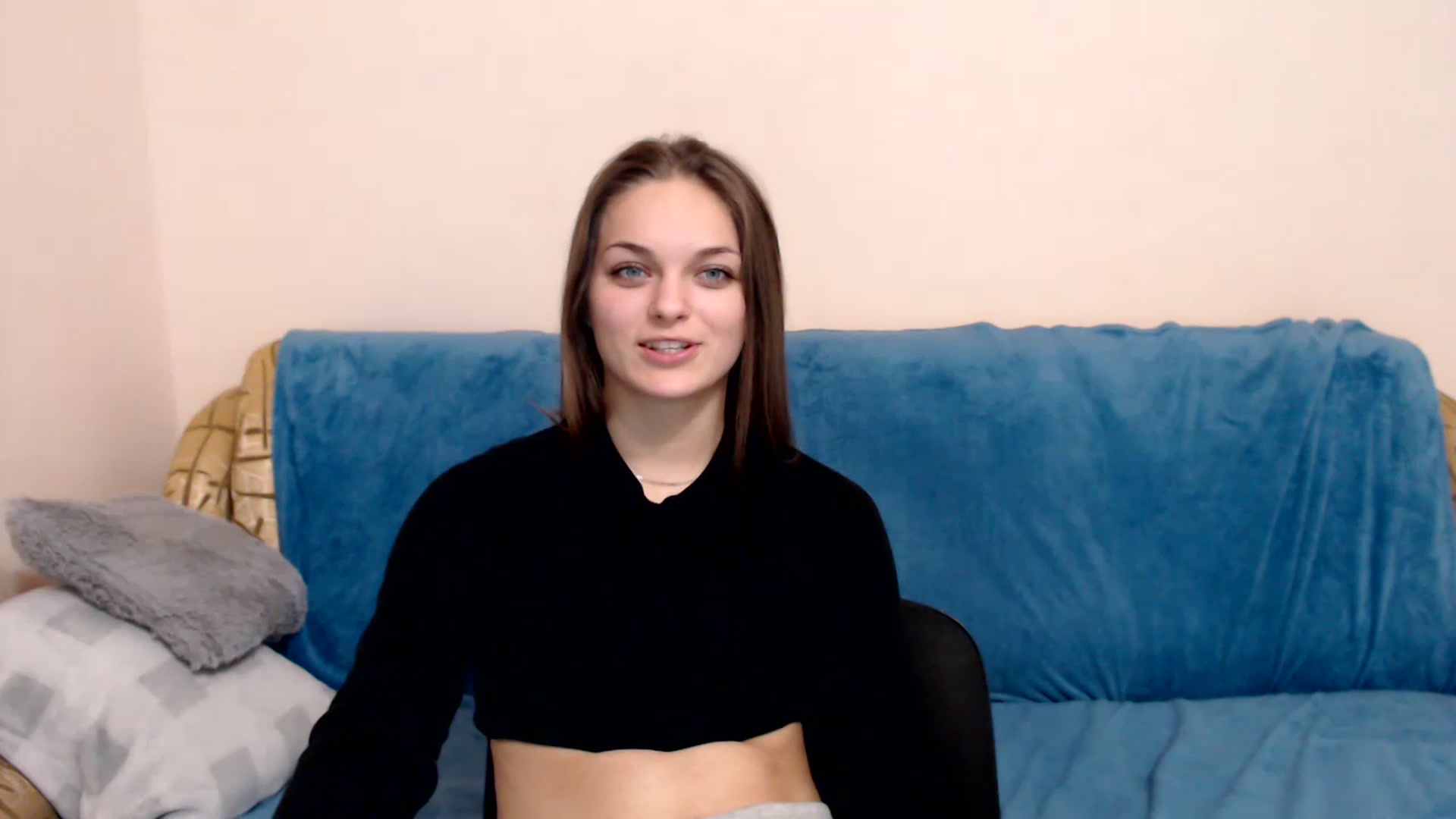 Gallery image thumbnail from Chaynea's myfreecams stream on, 12/18/2022, 12:29 image 6 of 20