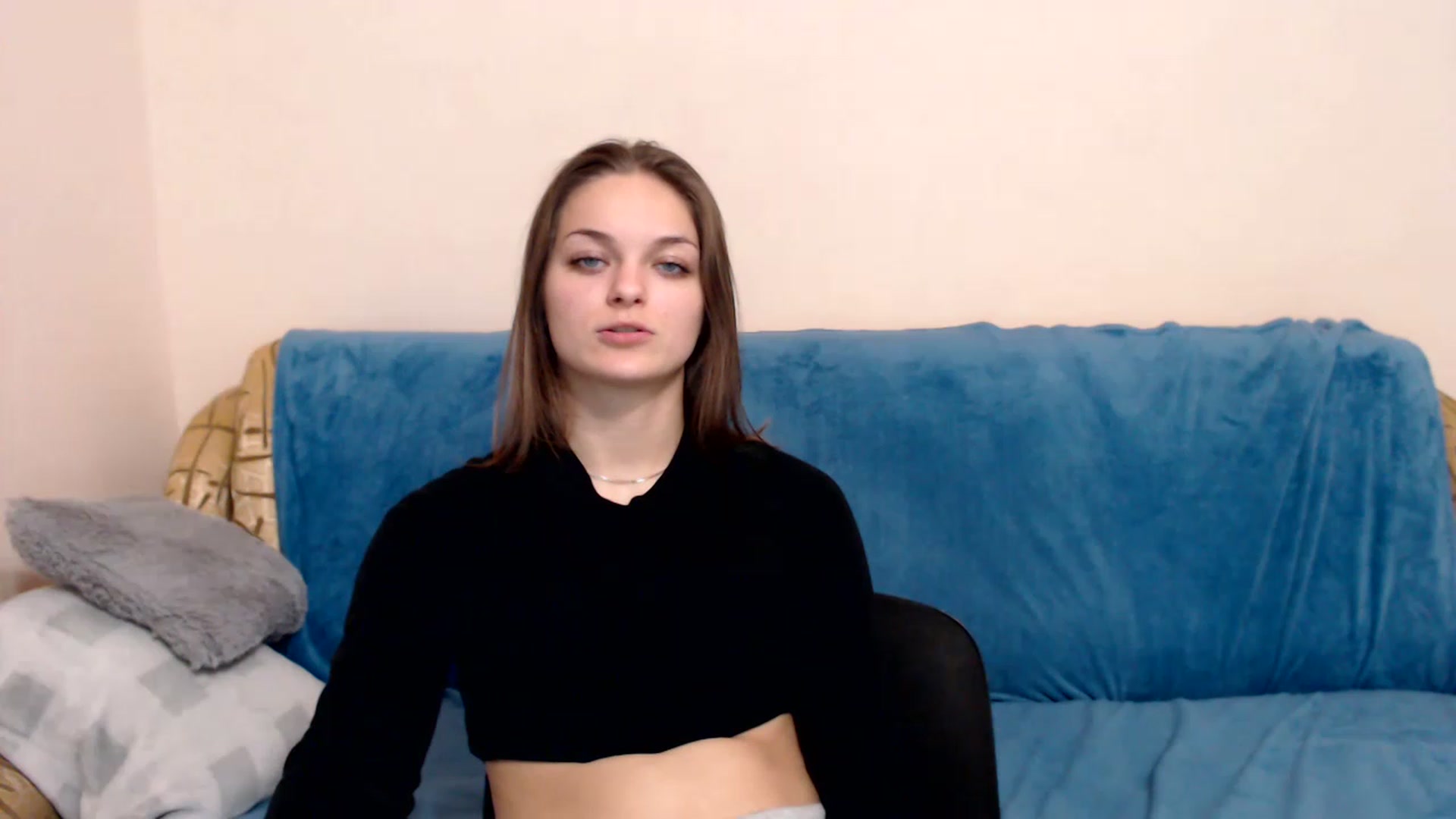 Gallery image thumbnail from Chaynea's myfreecams stream on, 12/18/2022, 12:29 image 17 of 20