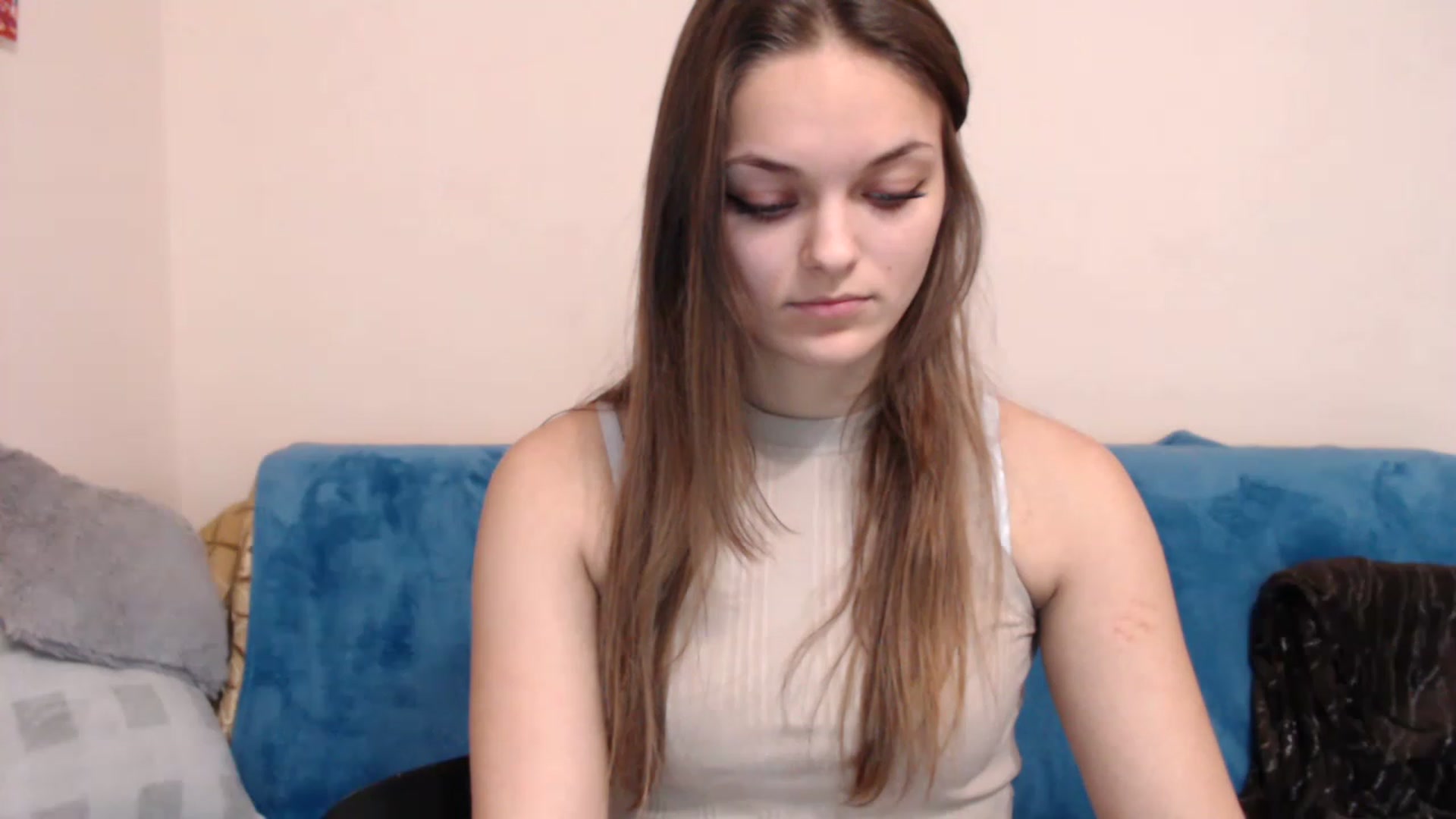 Gallery image thumbnail from Chaynea's myfreecams stream on, 12/22/2022, 10:11 image 11 of 20