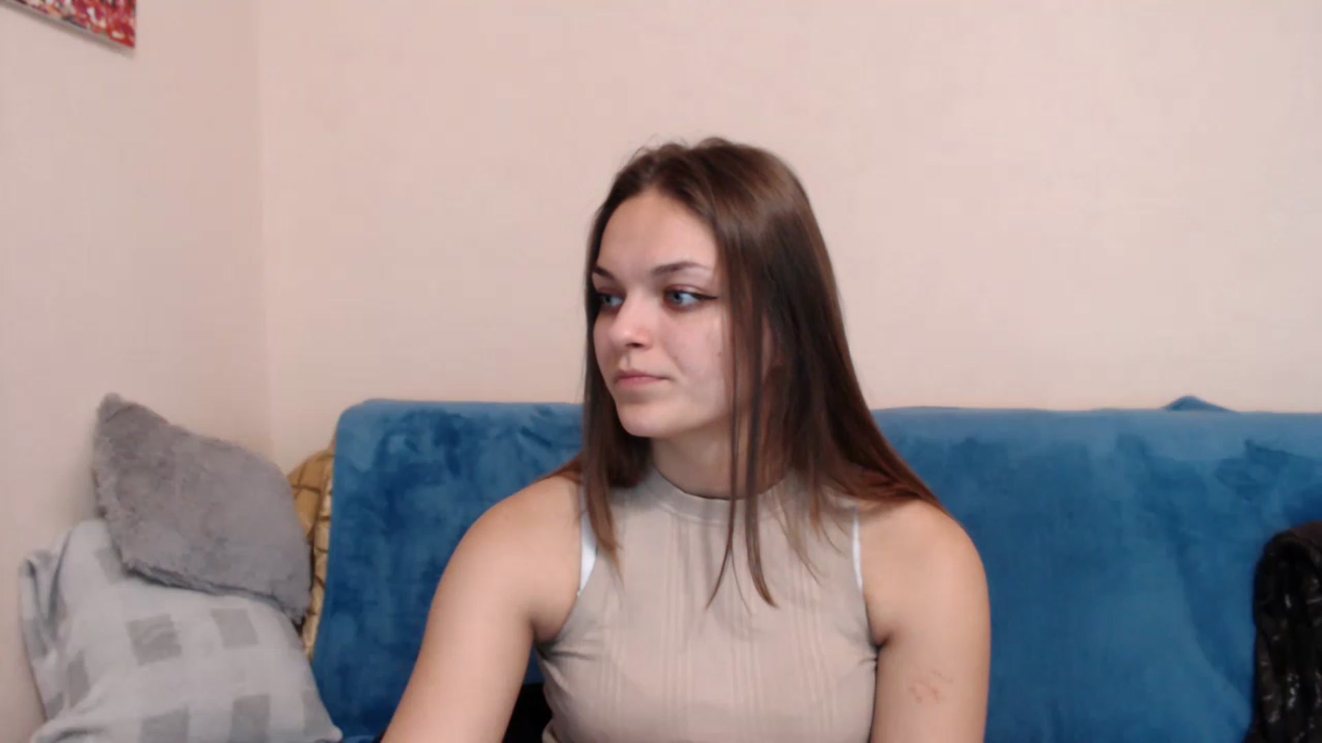 Gallery image thumbnail from Chaynea's myfreecams stream on, 12/22/2022, 10:11 image 13 of 20