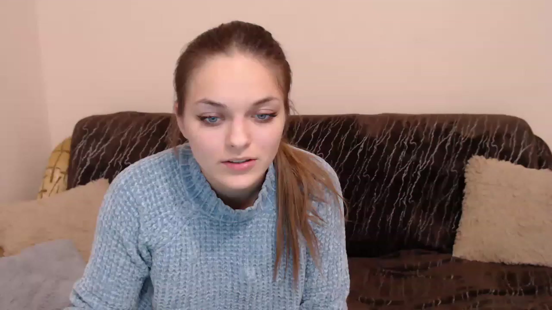 Gallery image thumbnail from Chaynea's myfreecams stream on, 12/24/2022, 12:58 image 16 of 20