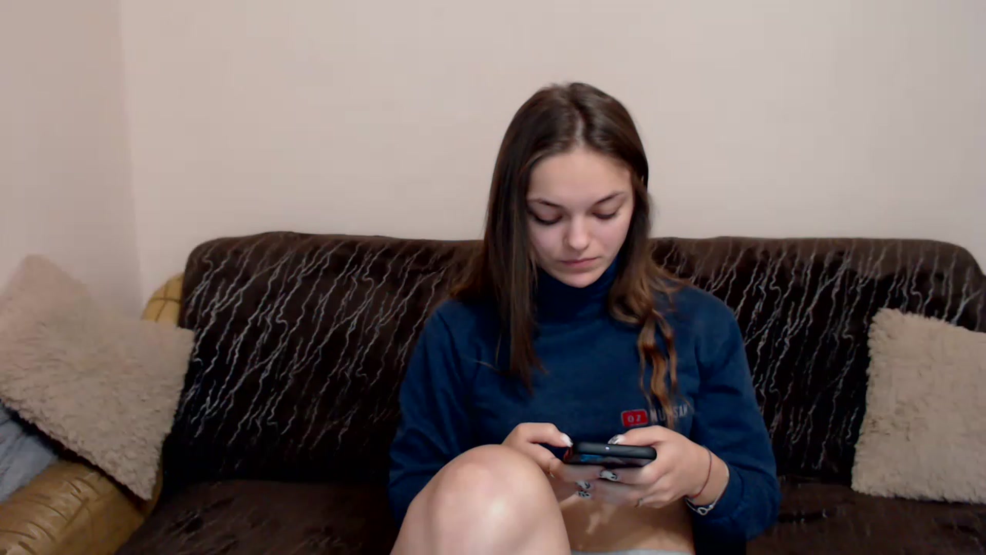 Gallery image thumbnail from Chaynea's myfreecams stream on, 12/25/2022, 08:15 image 15 of 20