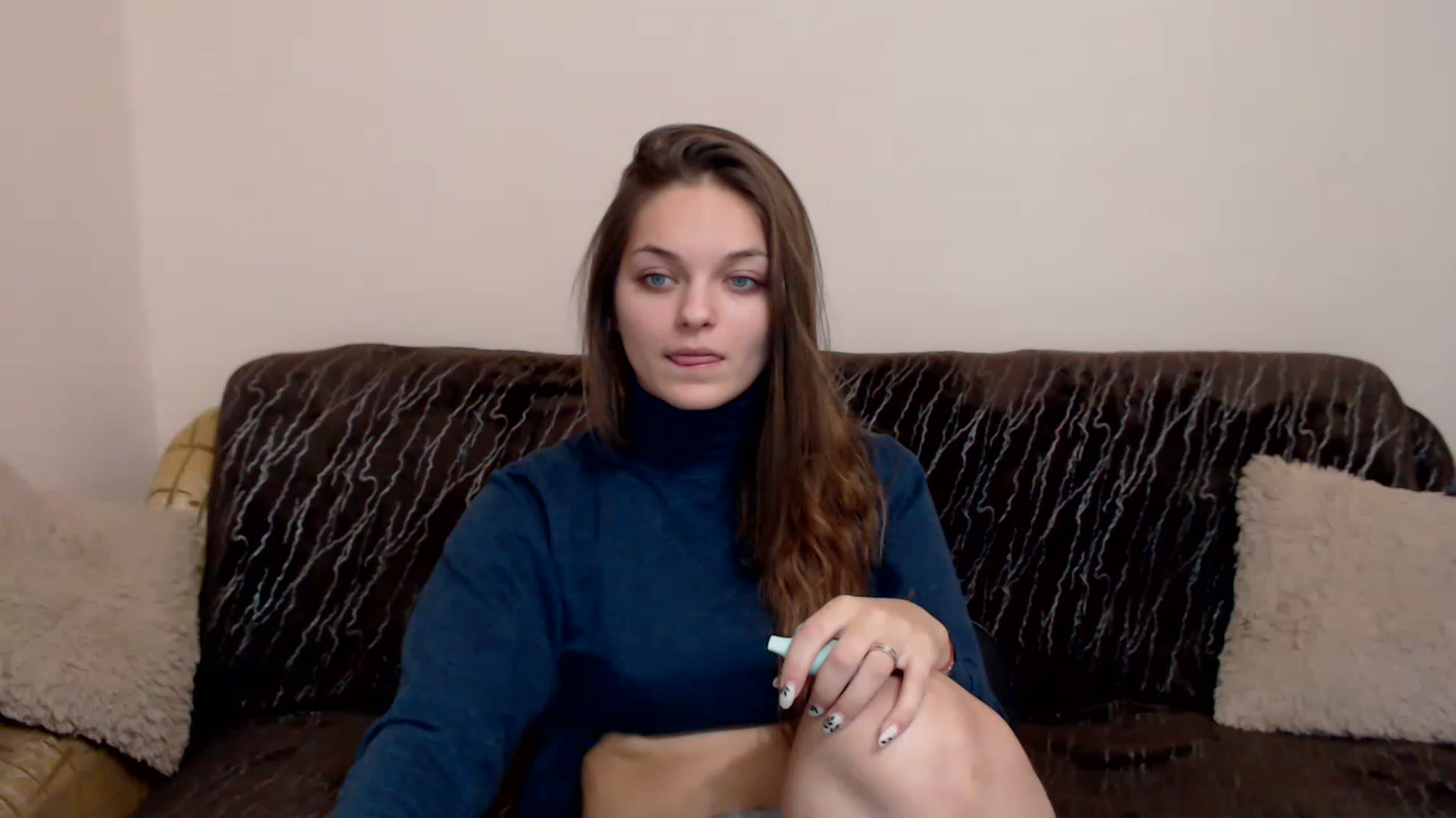 Gallery image thumbnail from Chaynea's myfreecams stream on, 12/25/2022, 09:58 image 14 of 20
