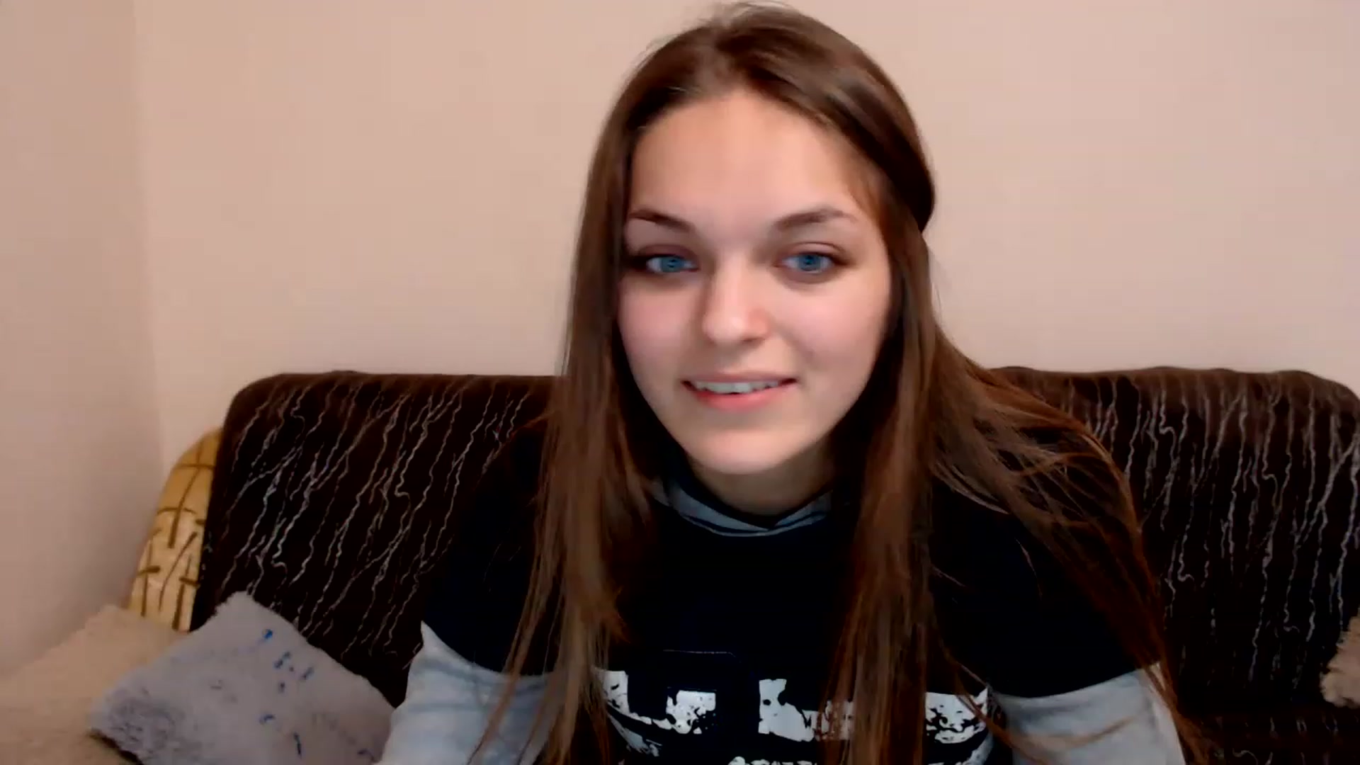 Gallery image thumbnail from Chaynea's myfreecams stream on, 12/29/2022, 12:30 image 11 of 20