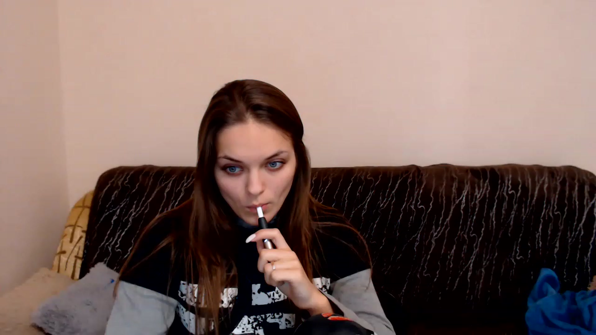 Gallery image thumbnail from Chaynea's myfreecams stream on, 12/29/2022, 12:30 image 6 of 20