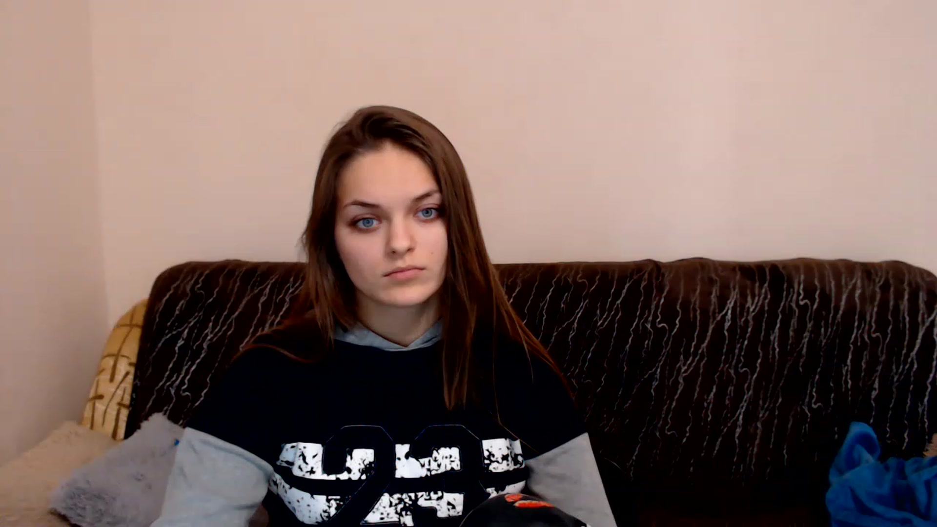 Gallery image thumbnail from Chaynea's myfreecams stream on, 12/29/2022, 12:30 image 4 of 20