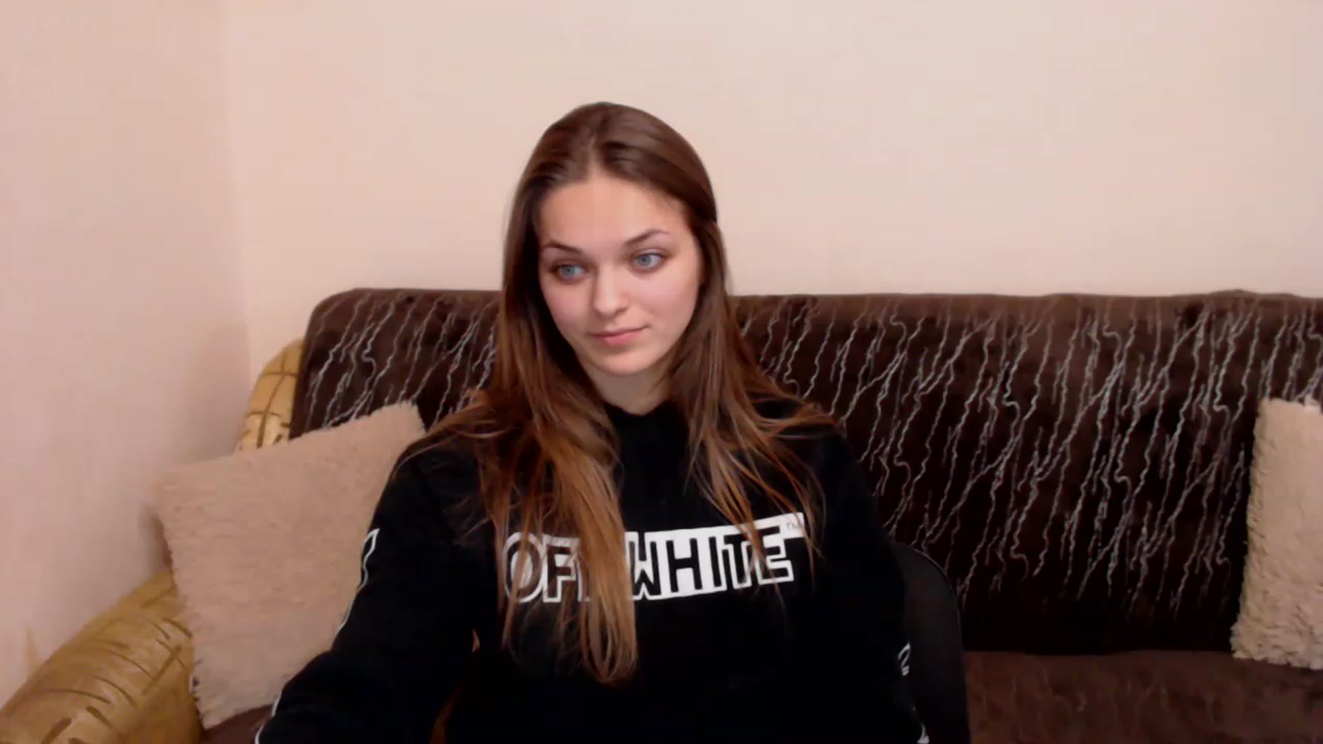 Gallery image thumbnail from Chaynea's myfreecams stream on, 12/30/2022, 09:47 image 2 of 20