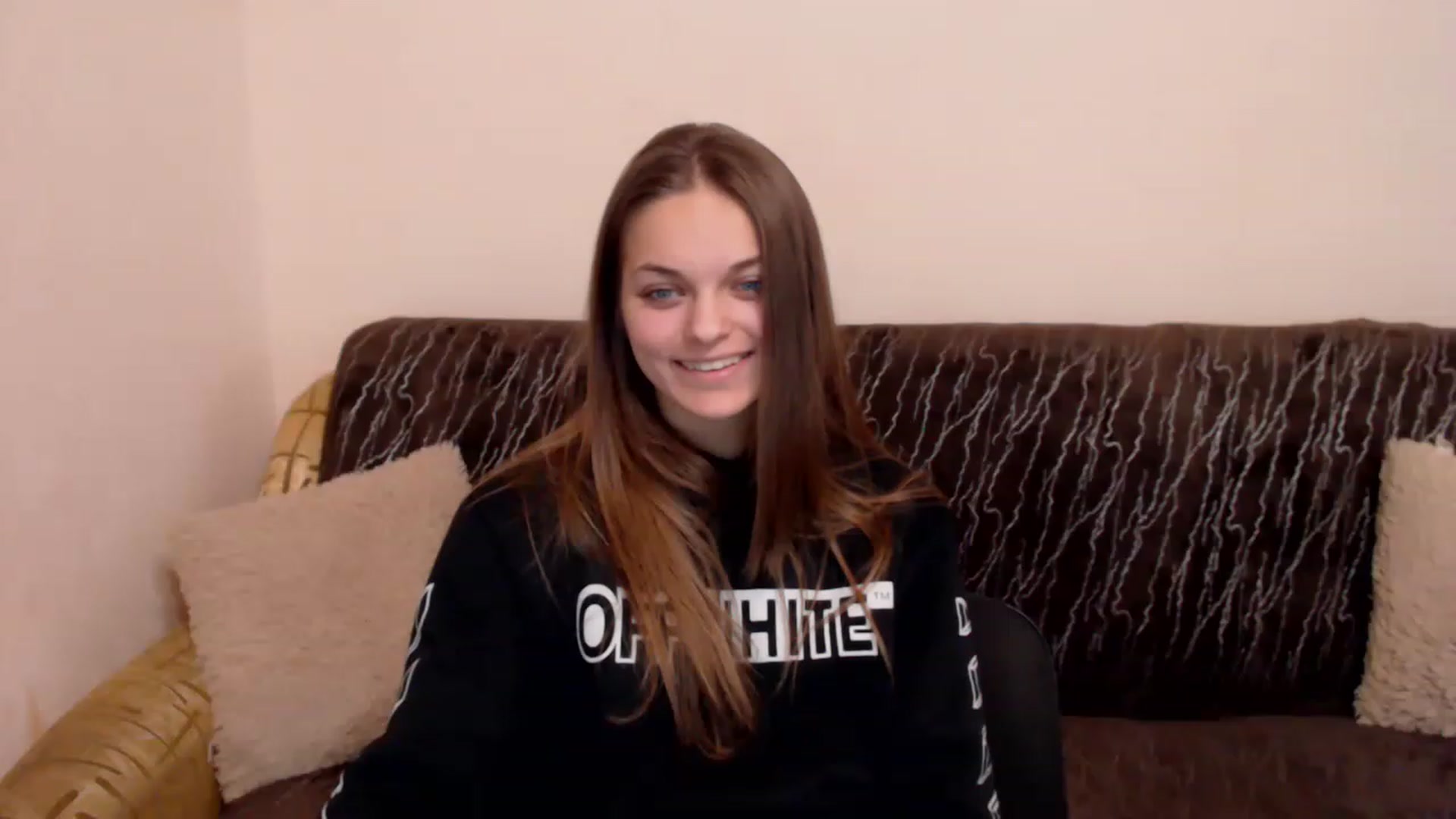Gallery image thumbnail from Chaynea's myfreecams stream on, 12/30/2022, 09:47 image 5 of 20