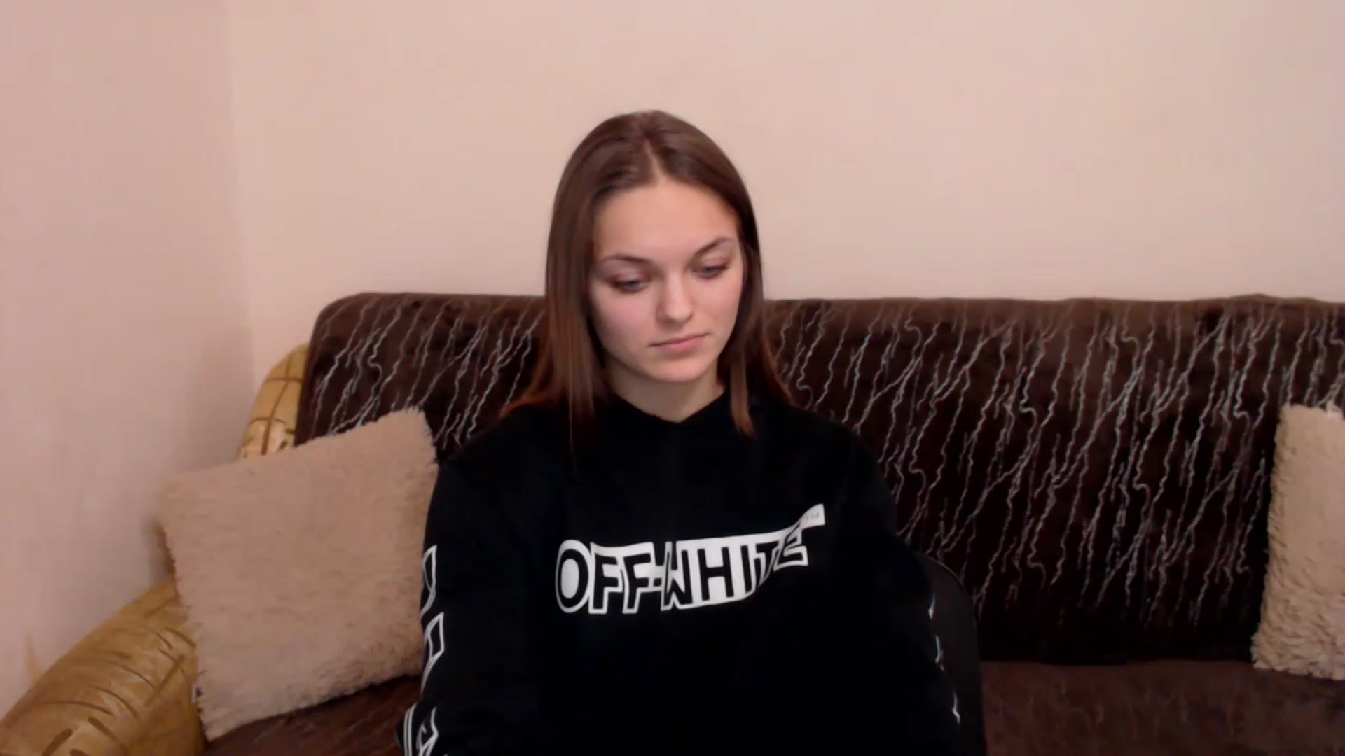 Gallery image thumbnail from Chaynea's myfreecams stream on, 12/30/2022, 09:47 image 9 of 20