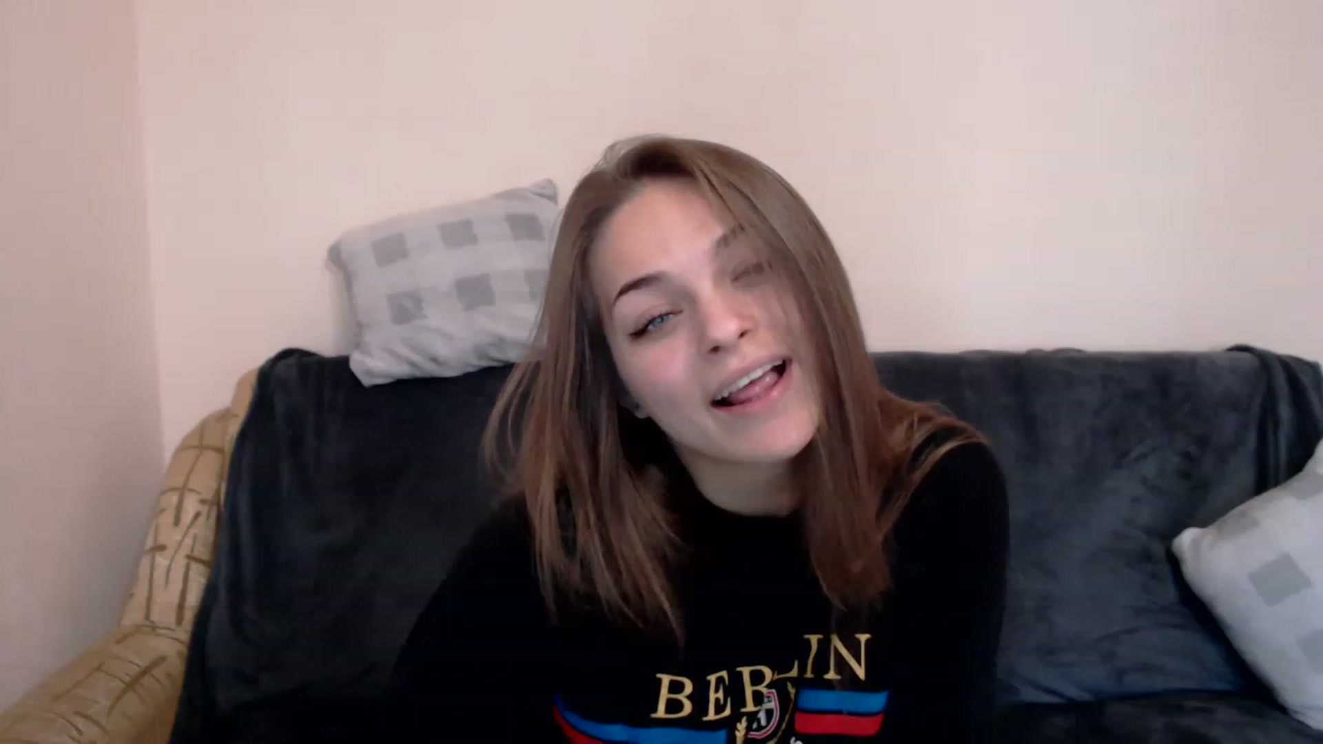 Gallery image thumbnail from Chaynea's myfreecams stream on, 01/04/2023, 08:34 image 15 of 20