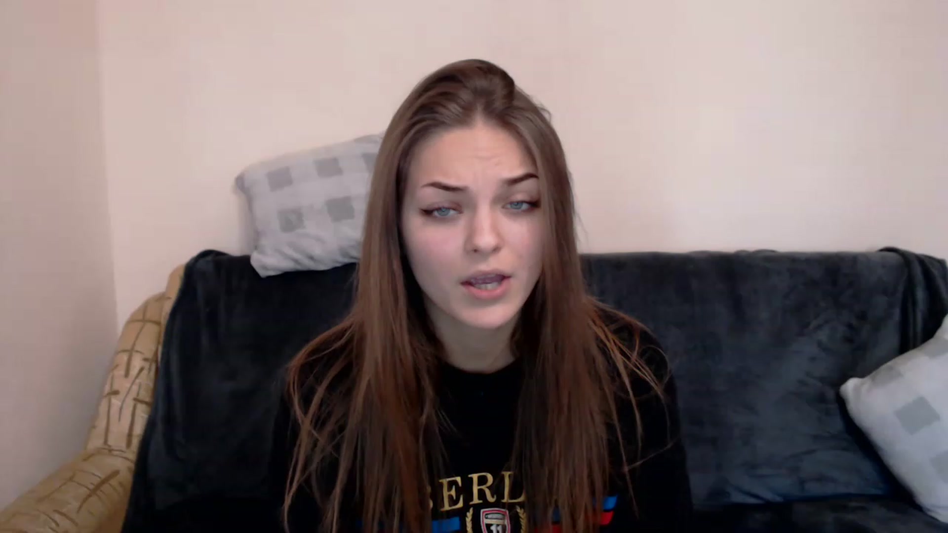 Gallery image thumbnail from Chaynea's myfreecams stream on, 01/04/2023, 08:34 image 4 of 20