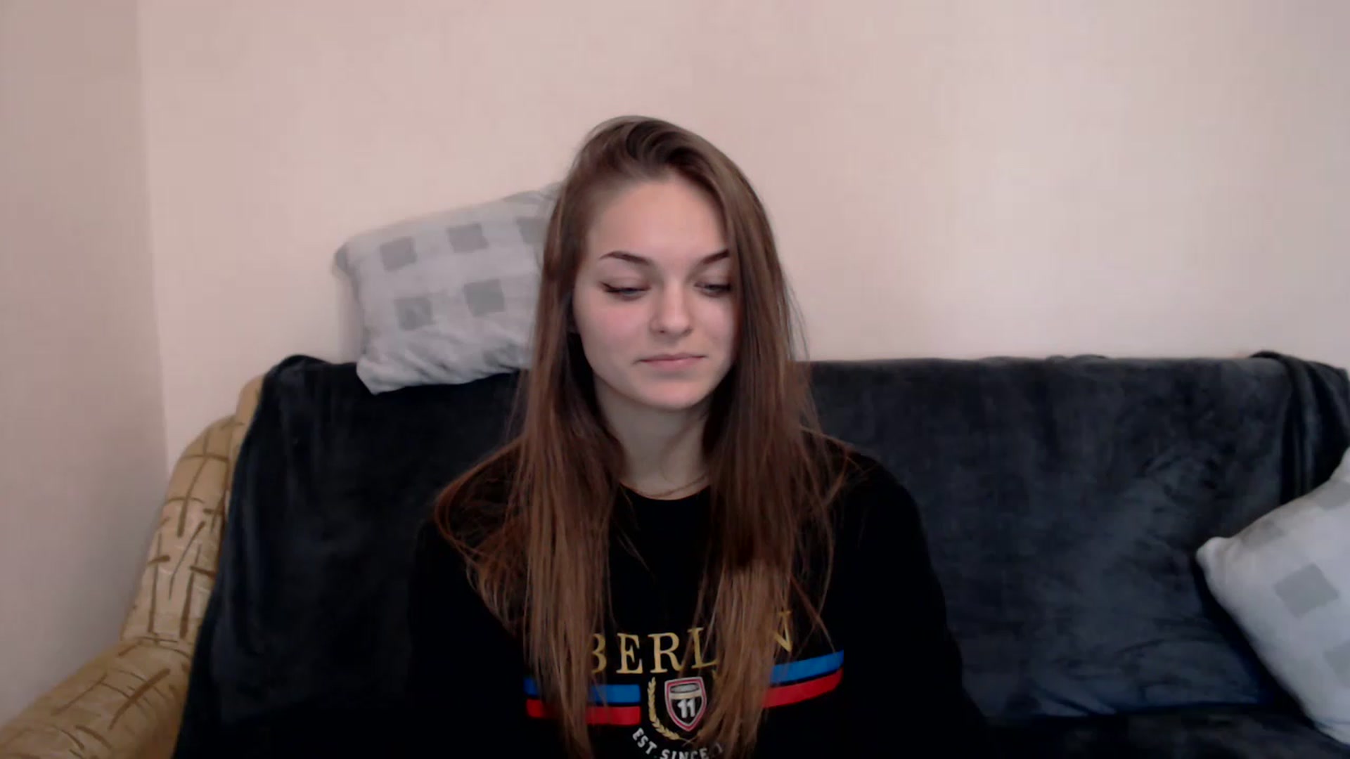 Gallery image thumbnail from Chaynea's myfreecams stream on, 01/04/2023, 08:34 image 3 of 20