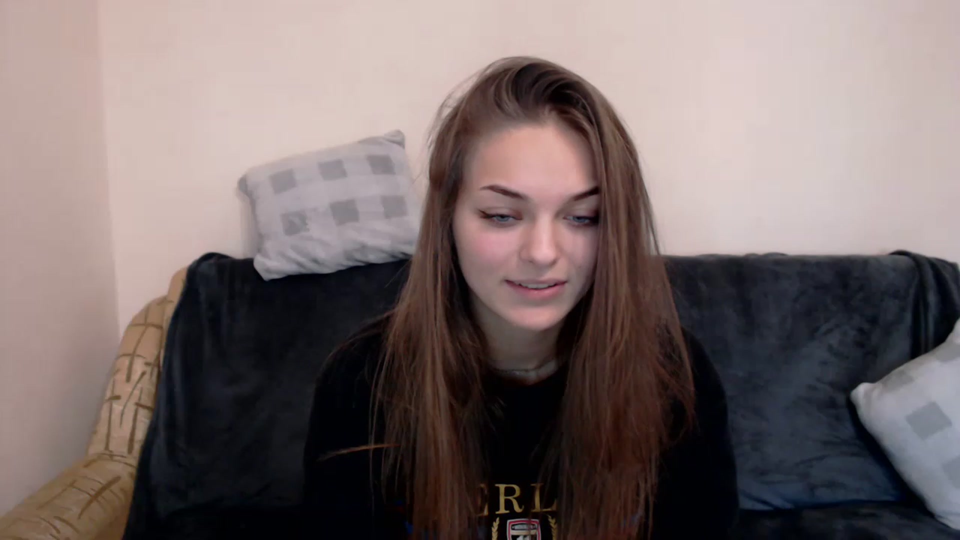Gallery image thumbnail from Chaynea's myfreecams stream on, 01/04/2023, 08:34 image 1 of 20