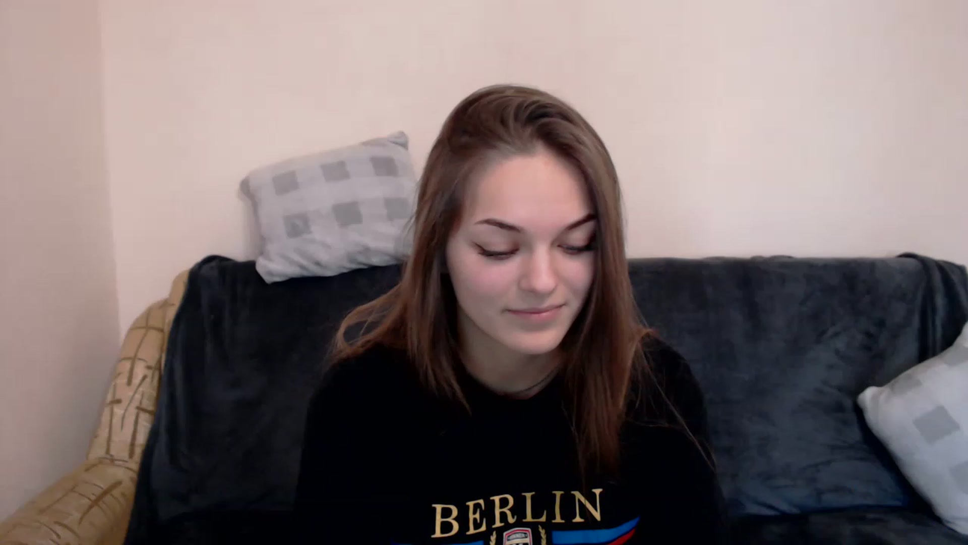 Gallery image thumbnail from Chaynea's myfreecams stream on, 01/04/2023, 08:34 image 13 of 20